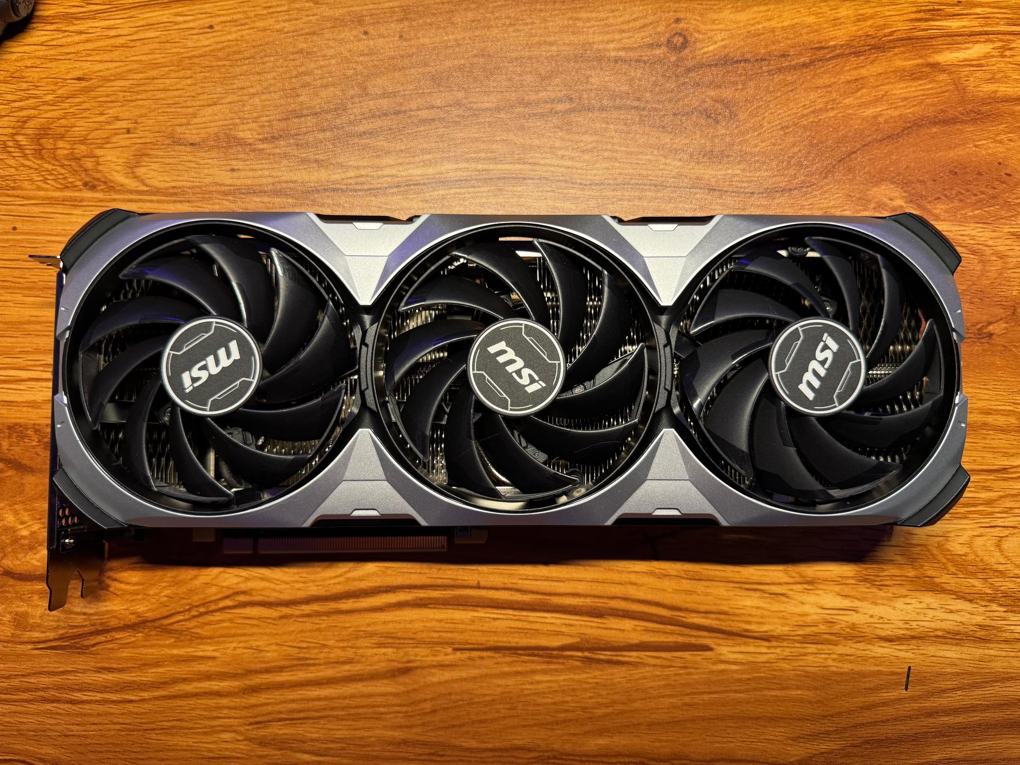 MSI GeForce RTX 4070 Ti VENTUS 3X E 12G OC - Image 1