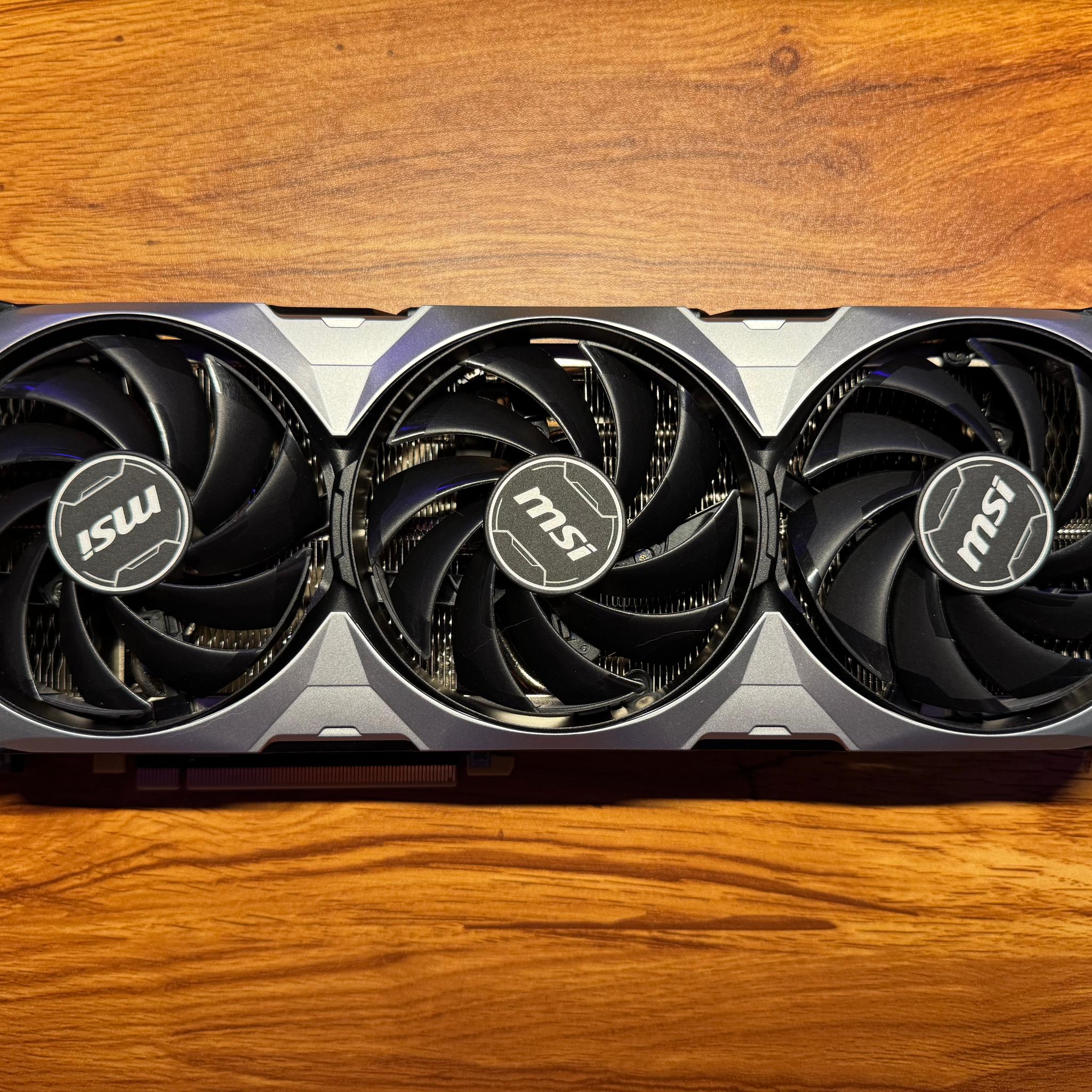 MSI GeForce RTX 4070 Ti VENTUS 3X E 12G OC