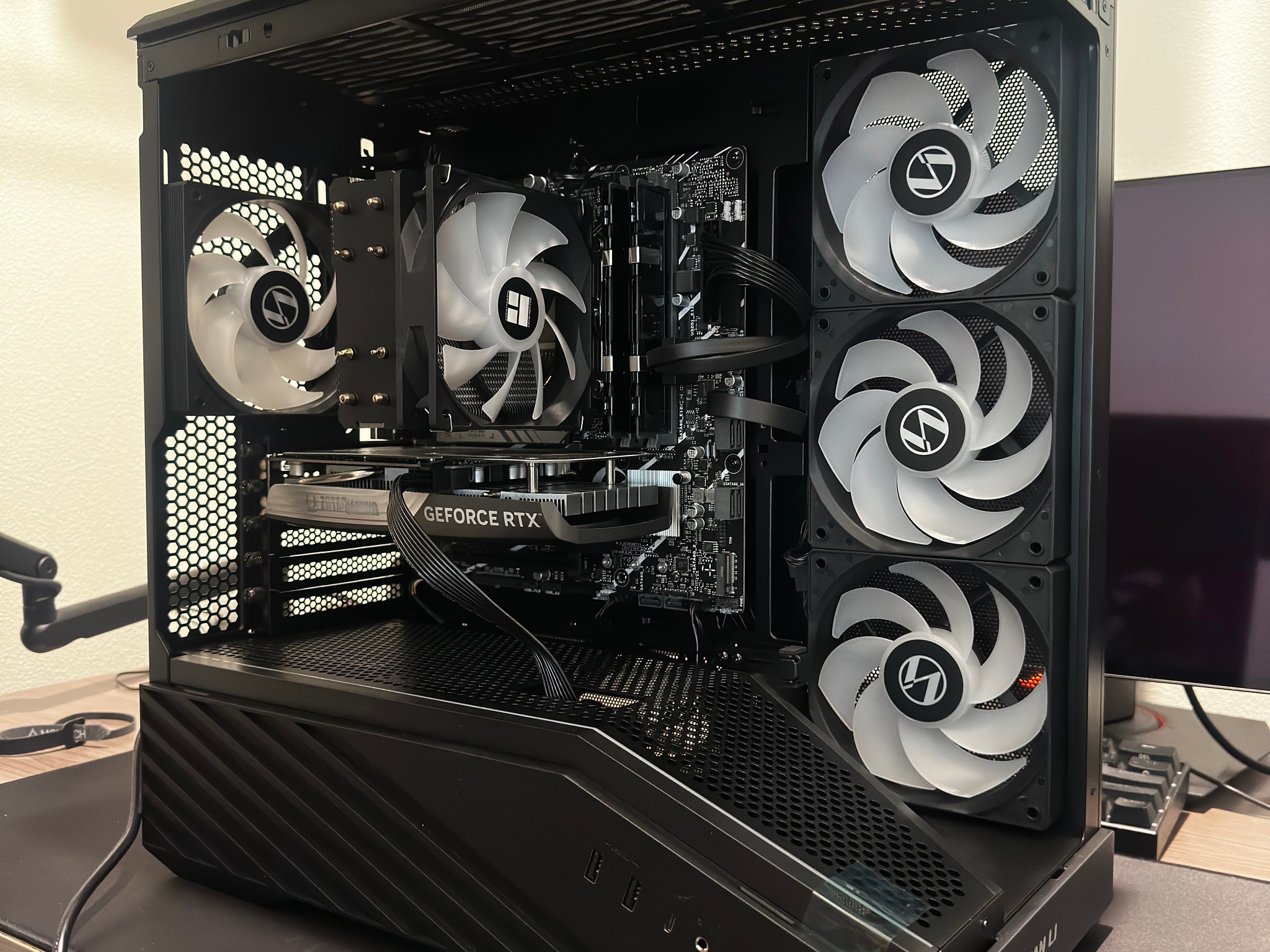 "Ballin on a Budget" I RTX 4060 I 12500T I 16GB DDR5 I 650W GOLD PSU
