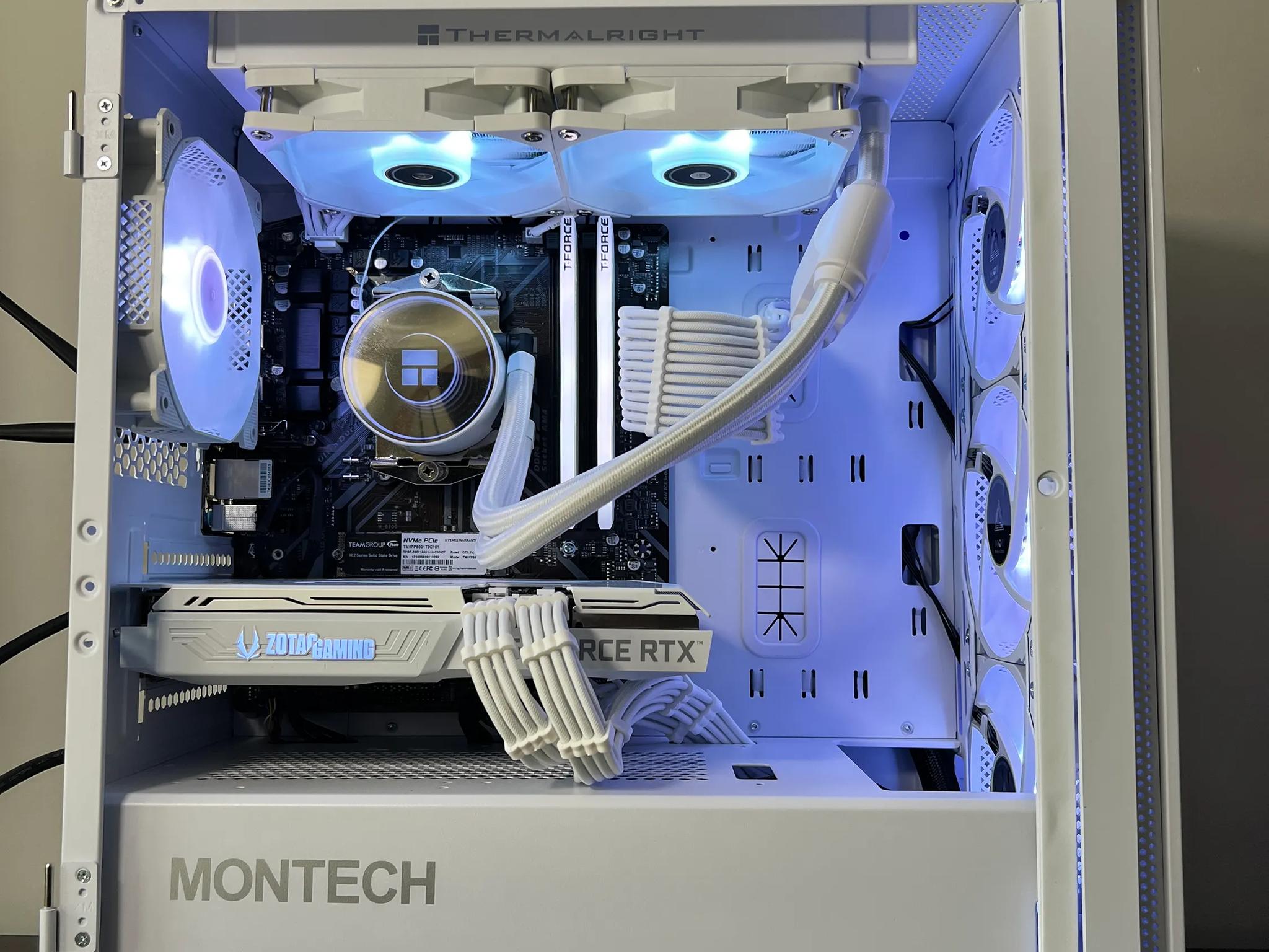 Ryzen 5 5600X RTX 3070 1TB M.2 16GB Ram Gaming PC
