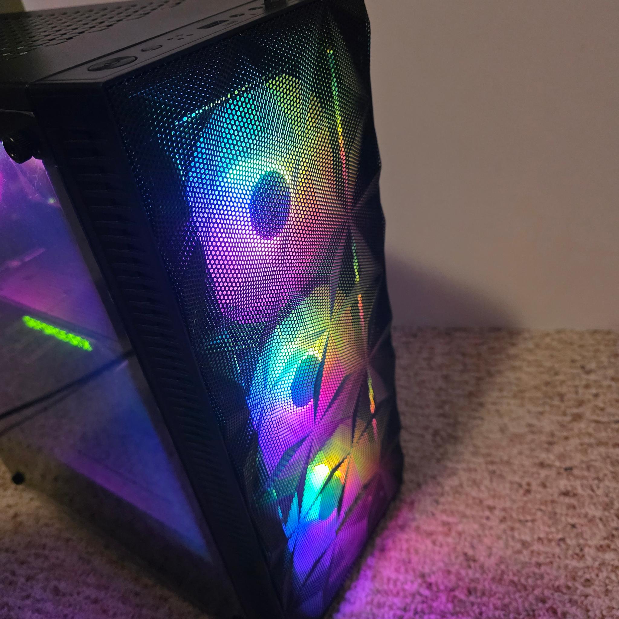 Budget Gaming Pc | Gtx 1080 | i7-3770K | 32gb Ram |250gb SSD |