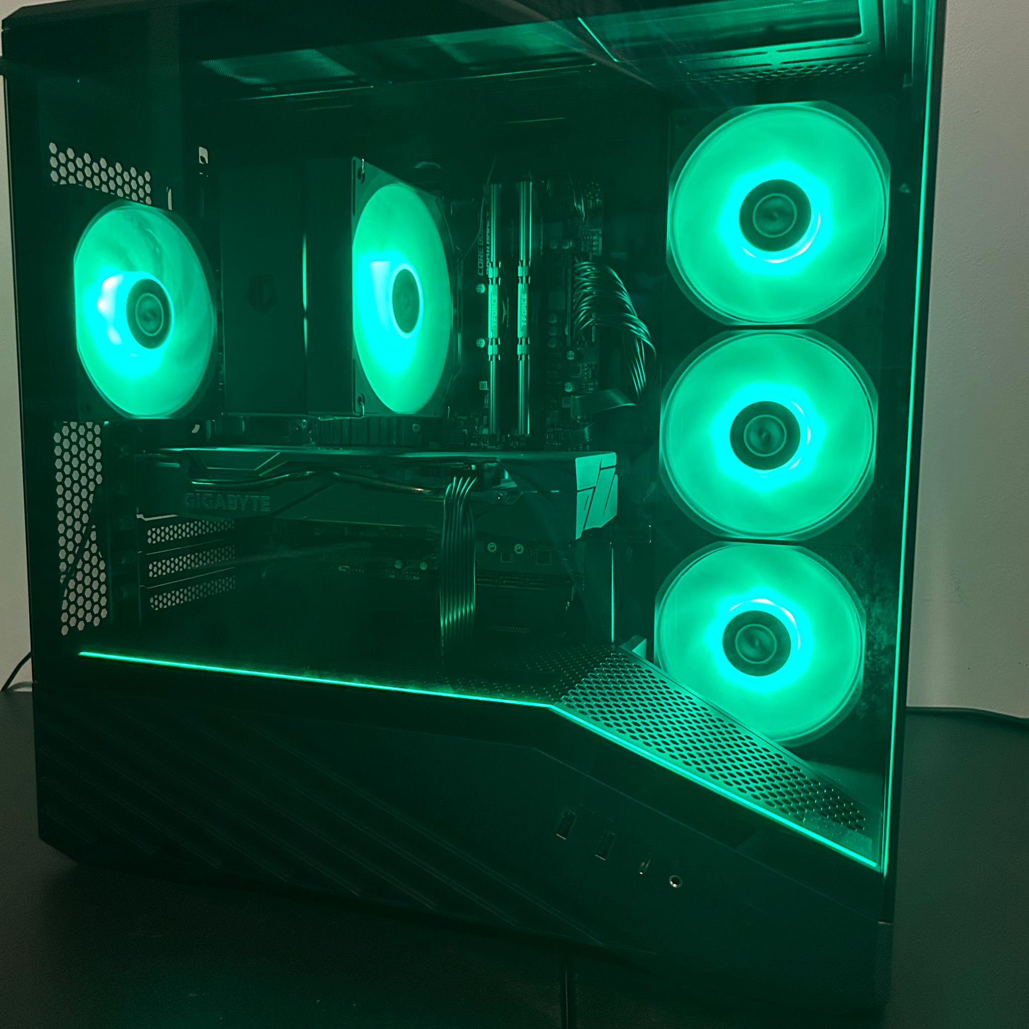 LIAN LI CASE, 5800x, 2060 super, 1tb ssd, RGB Gaming PC!