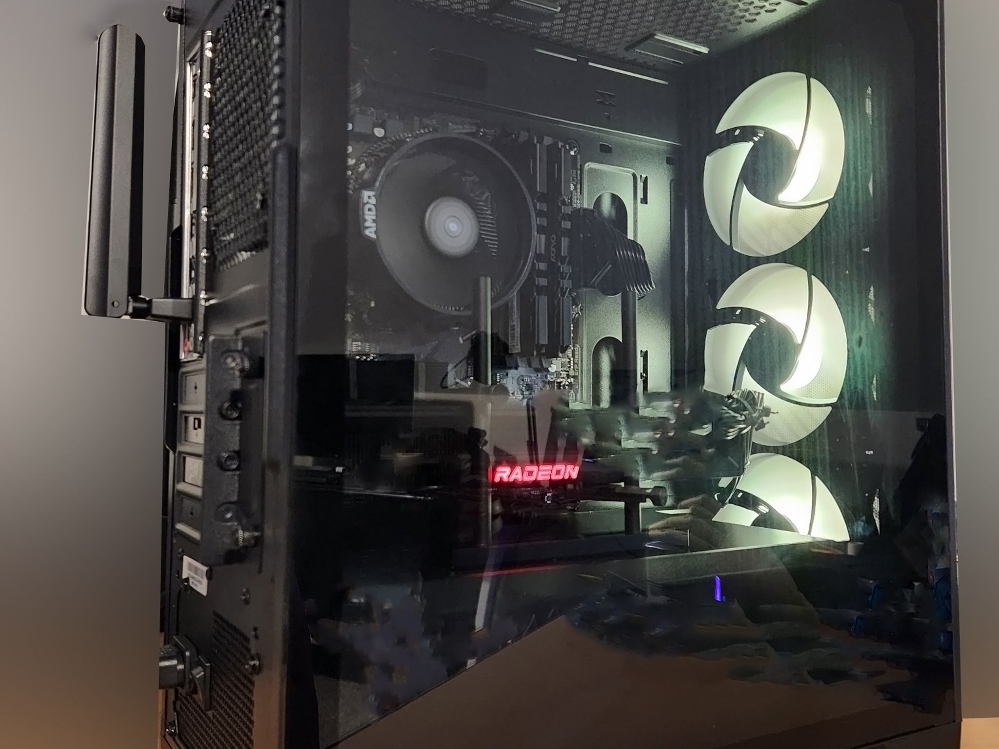 Productivity & Gaming PC - Ryzen 5 5500, 16GB RAM, Rx 6750 XT 12GB - Windows 11 Professional