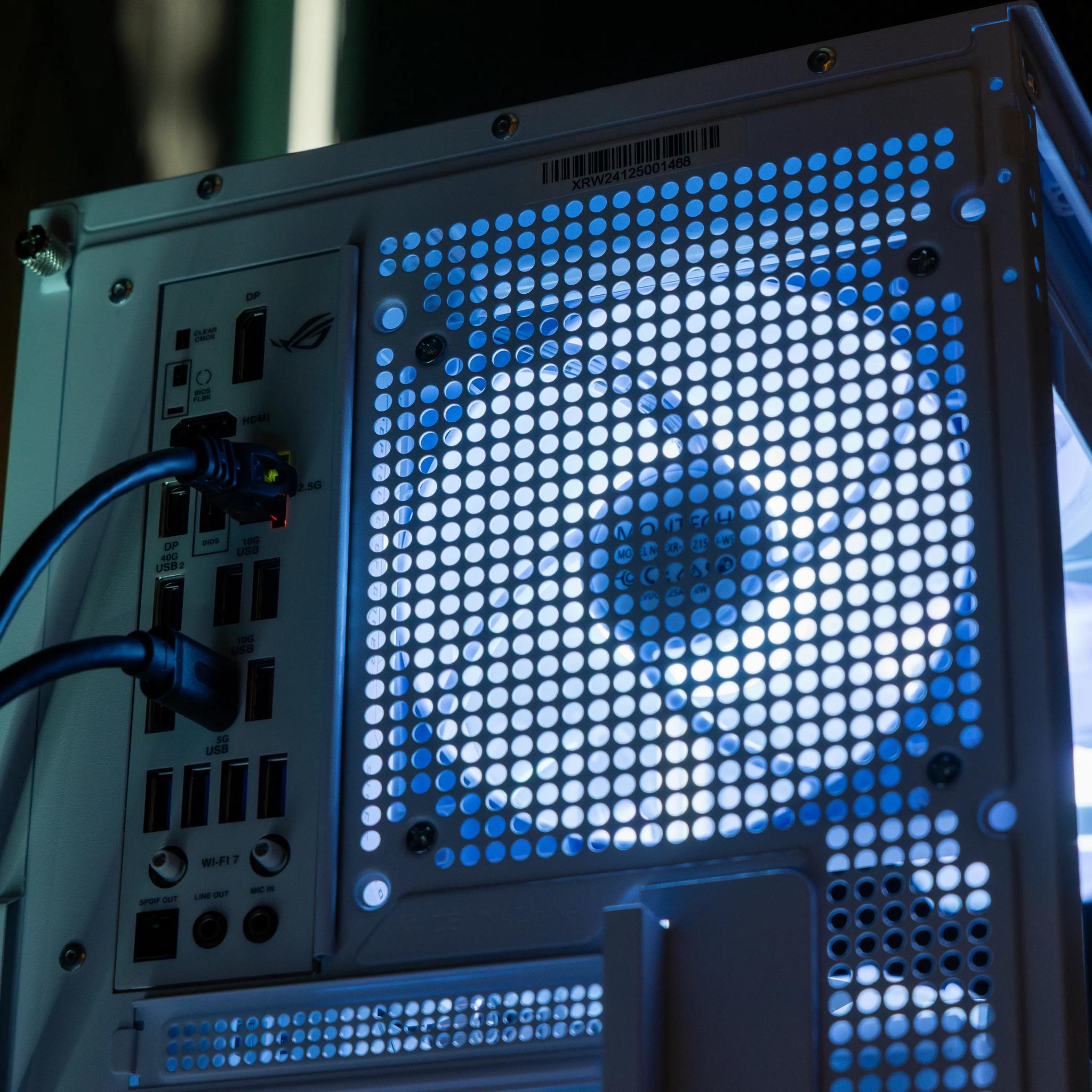 🐲 Hydra 🐲 AMD RX 7900 XTX / Ryzen 7 7800X3D / 2TB NVME / 32GB DDR5 Ram / 360 AIO / Windows 11 Pro