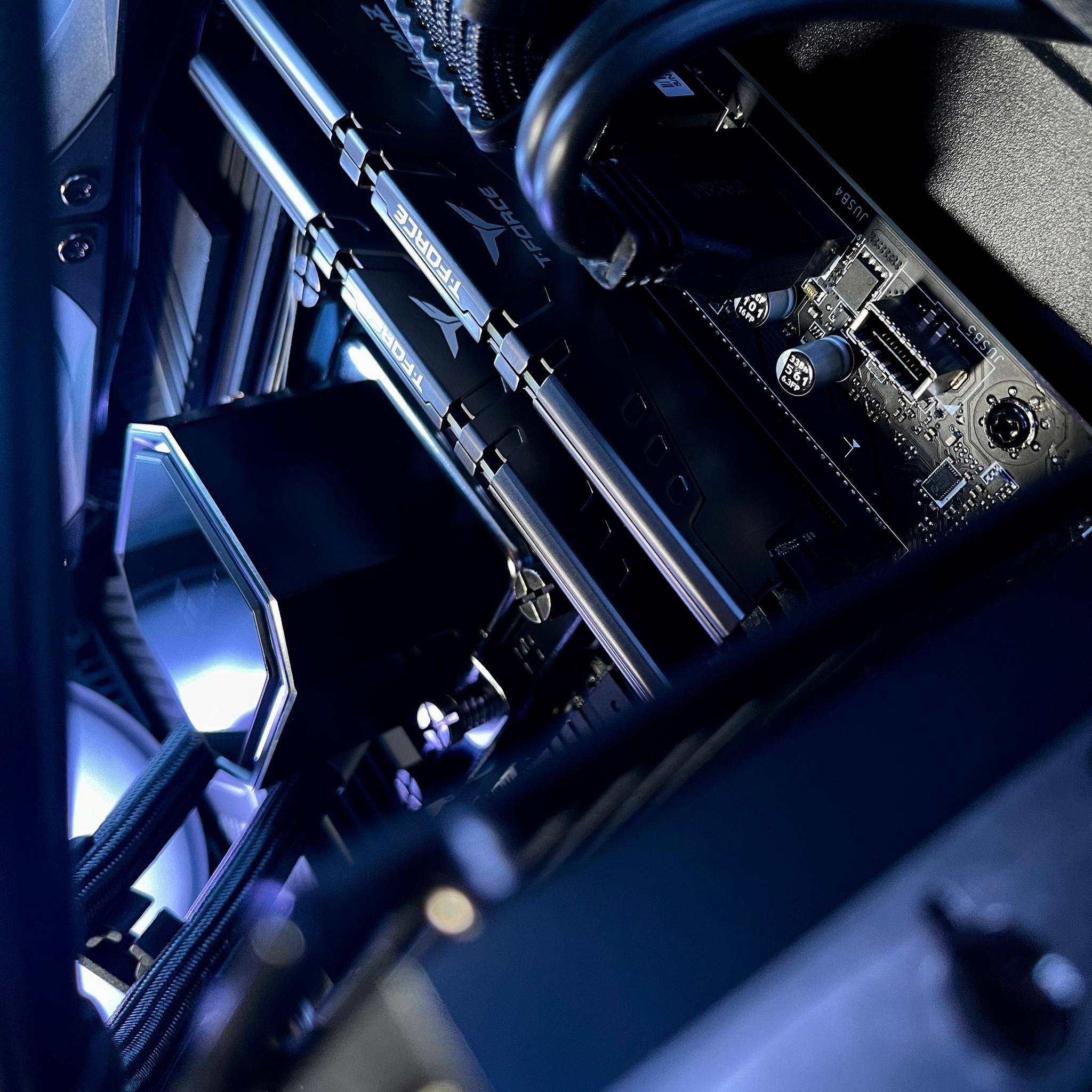Gaming PC | INTEL i9 12900K | RTX 3080 10GB | 32GB DDR4 3200 | 1TB GEN4 NVME
