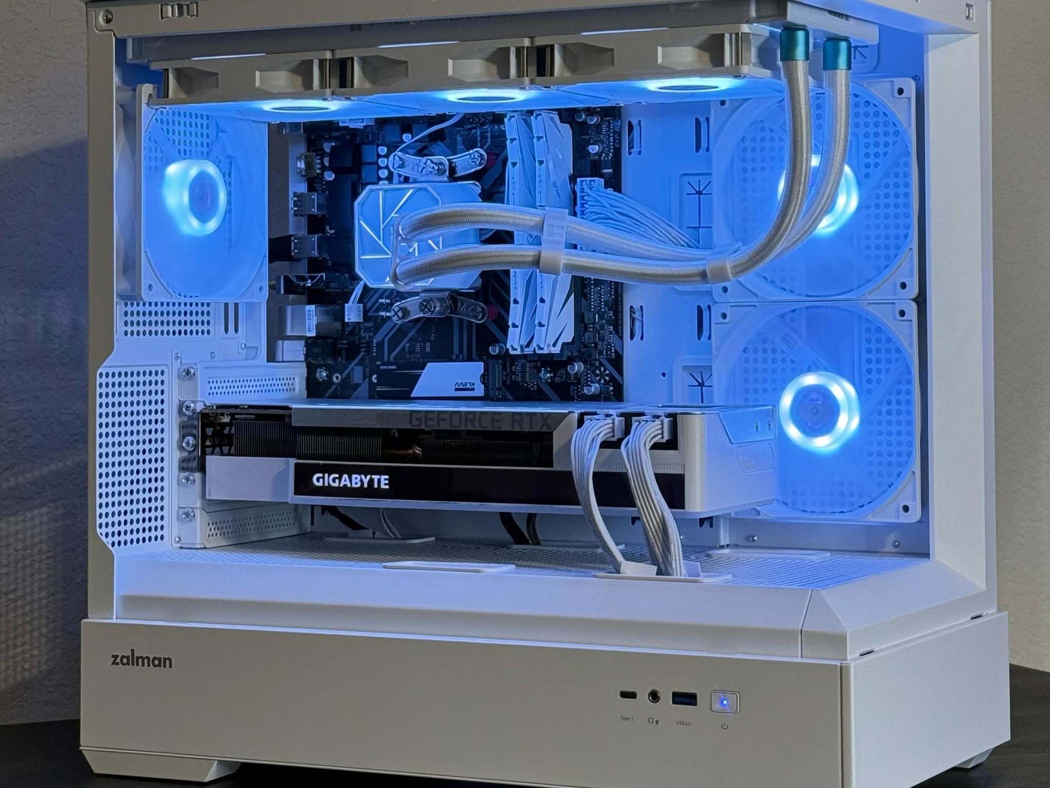 RTX 3080, Ryzen 5 5600X, 32gb DDR4, 1TB NVME, Gaming PC