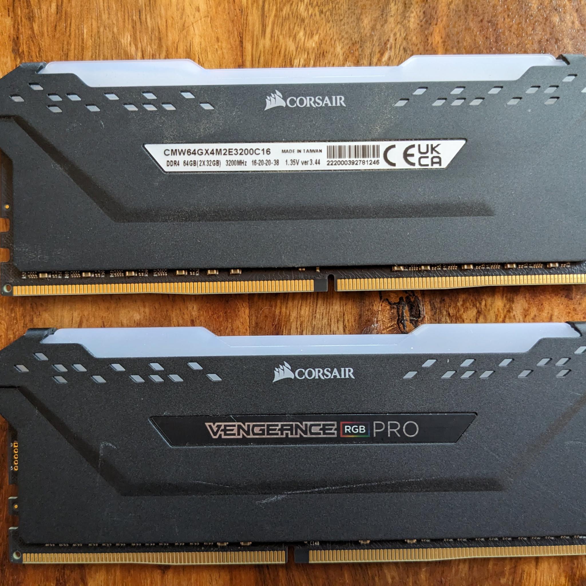 Sam Altman Special: 64GB DDR4 3200 CL16 Corsair Vengeance RGB Pro 64GB DDR4-3200 -Pass MemTest86!