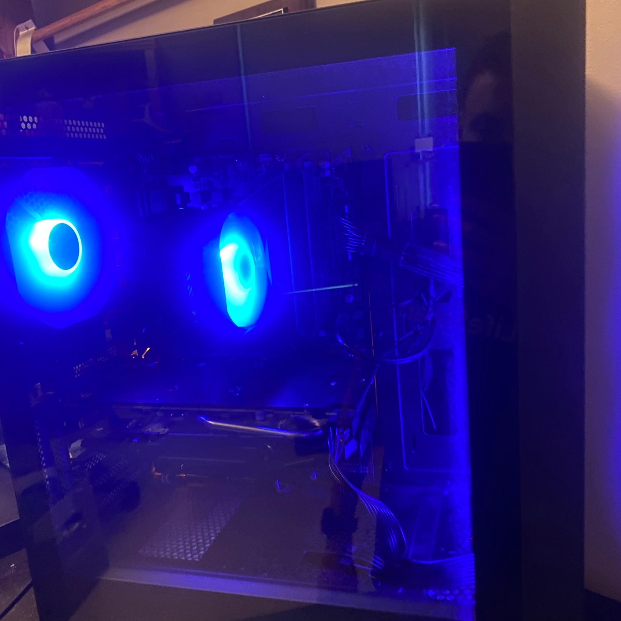 Budget gaming PC I5-8500T Rx 580 0.9 TB of storage