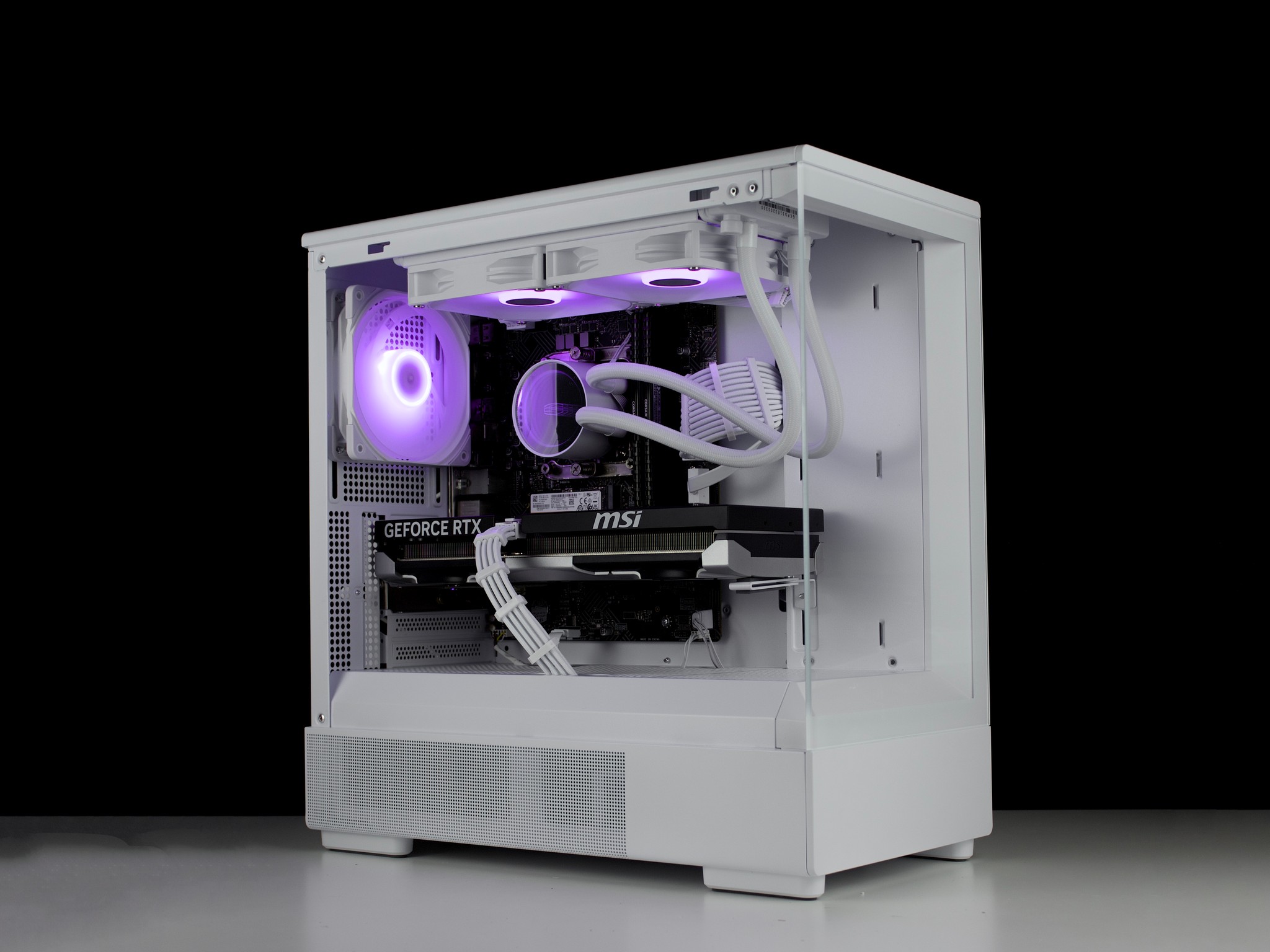 🧊❄️🧊 White Gaming PC – RTX 5060 TI, Intel i5 12600K, 32GB RAM, 1TB SSD - WiFi, BlueTooth 🧊❄️🧊