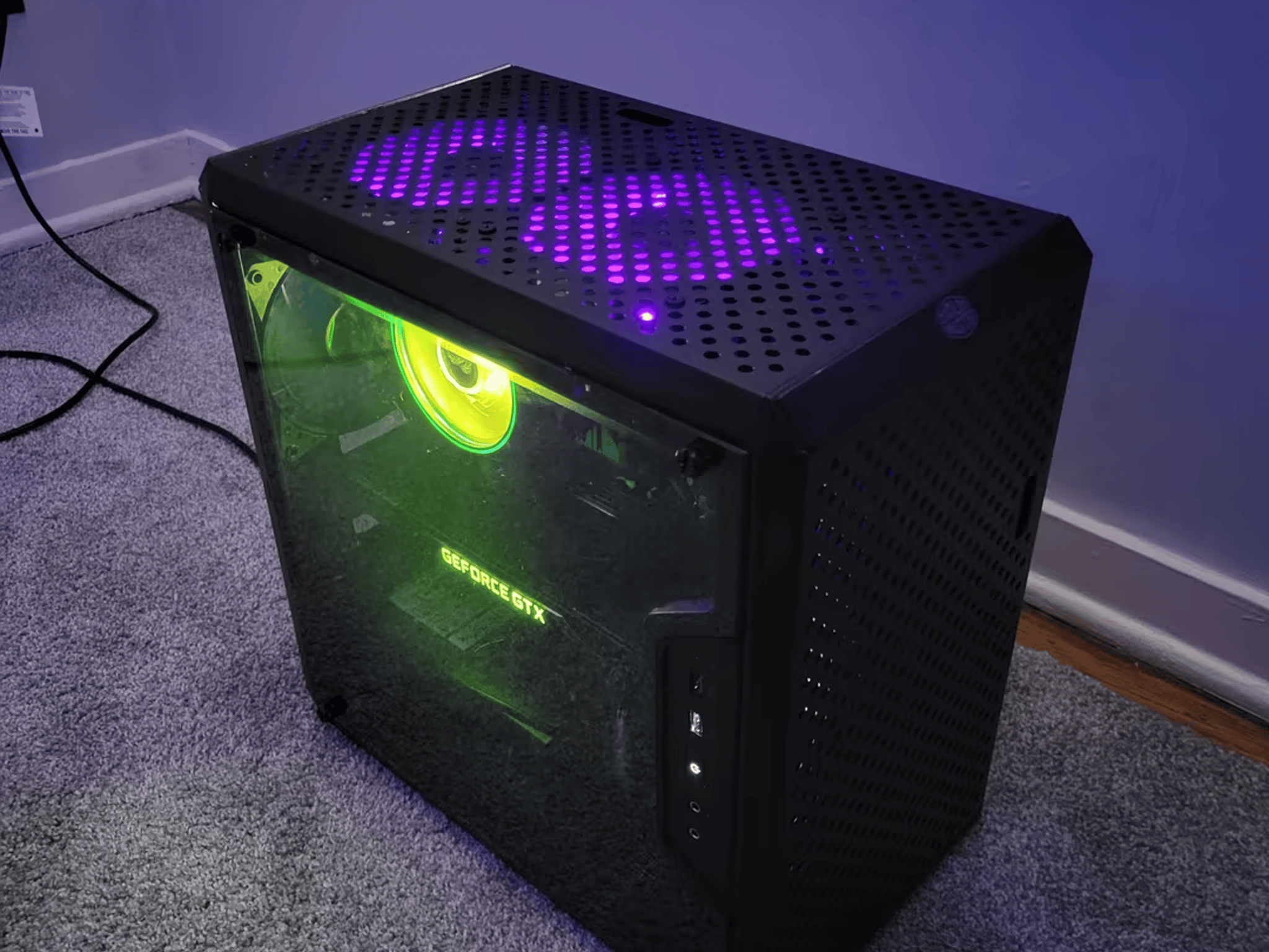 AMD Ryzen 5 3600x GTX 1080 Founders Compact Gaming PC! + Open box Razer Deathadder Mini