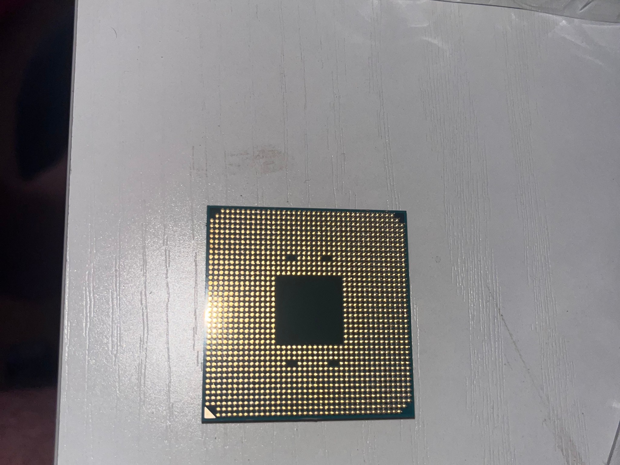 Ryzen 5 1600 CPU 6 Core, 12 Thread 3.2ghz base, 3.6ghz turbo with Low Profile AMD stock Fan included