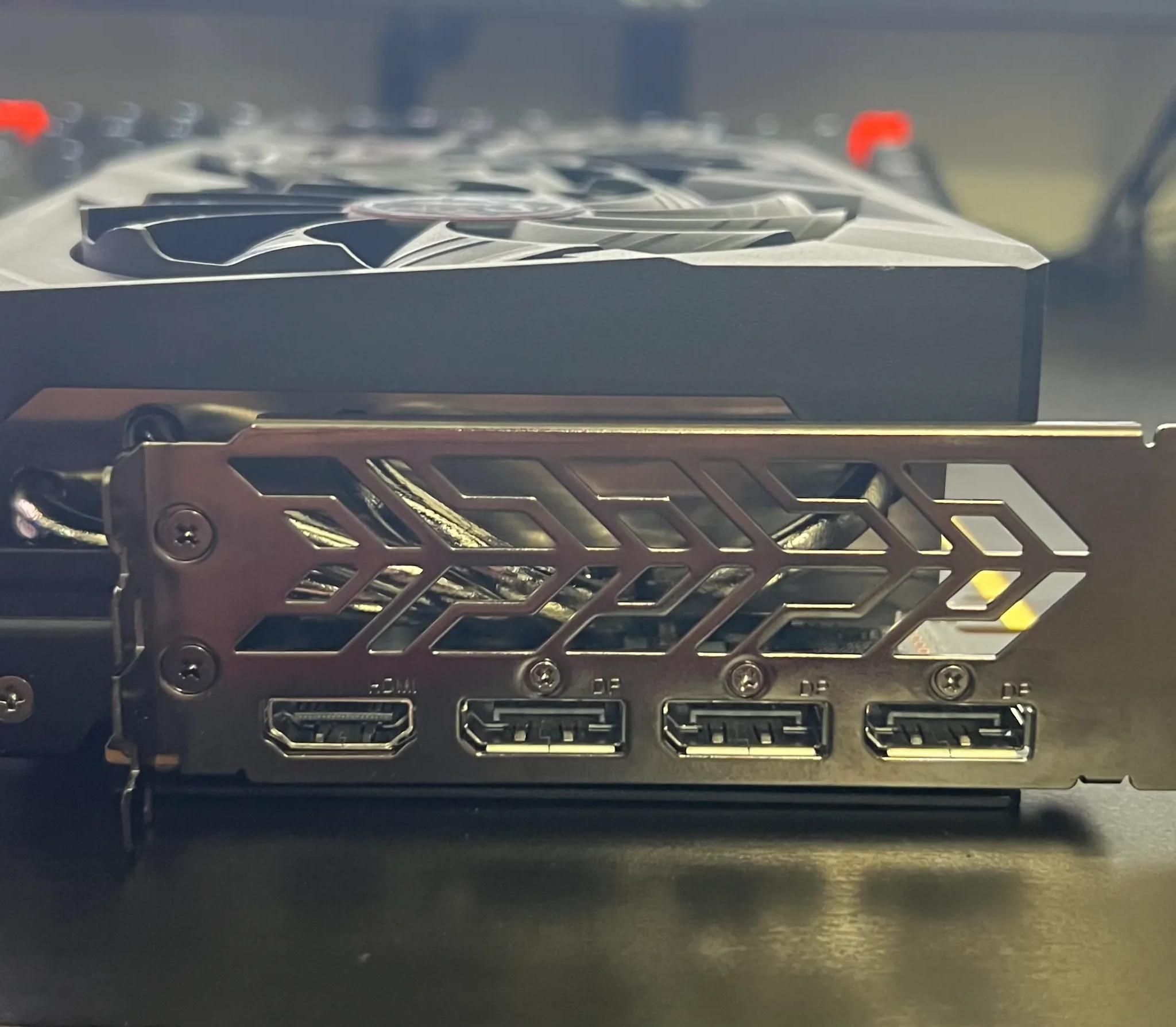 ASRock Radeon™ RX 7900 XT Phantom Gaming 20GB OC GDDR6