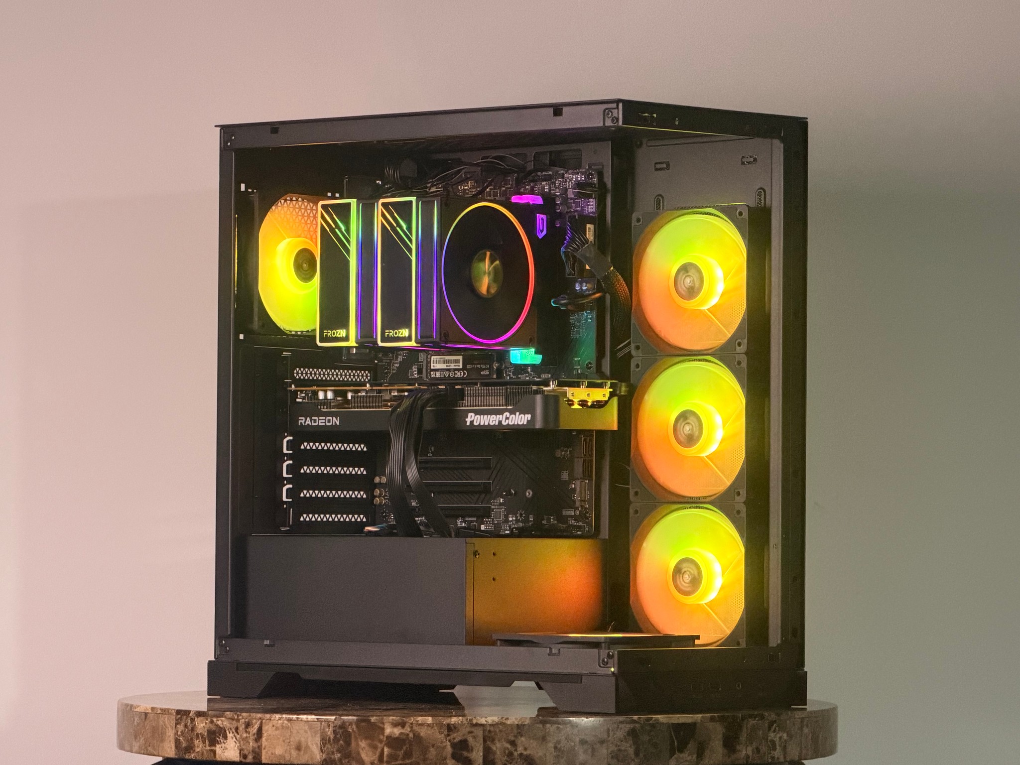 FREE SHIPPING 🖤 🌈 Black RGB Gaming PC | RX 9070 16 GB | Ryzen 5 7600x | 1TB SSD | 32 GB DDR5