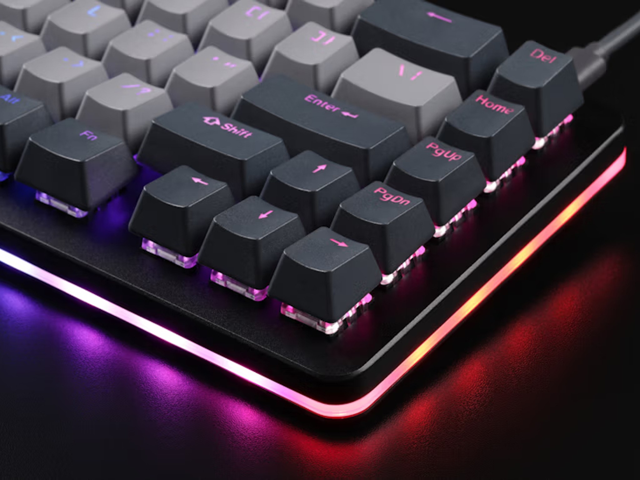 DROP ALT 65% Keyboard | Aluminum Frame | Hot Swappable Switches | Fully Customizable RGB |