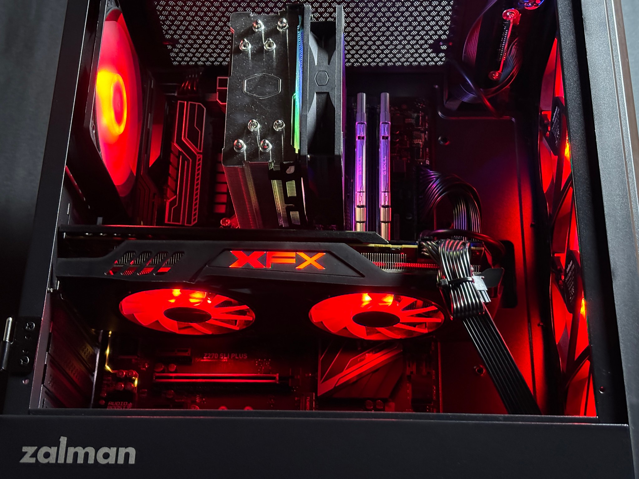 SWEET BEGINNER PC💥Intel I7 7700K | RX 580 8GB | 16gb DDR4 | 256GB M.2 SSD | 1TB HDD💥
