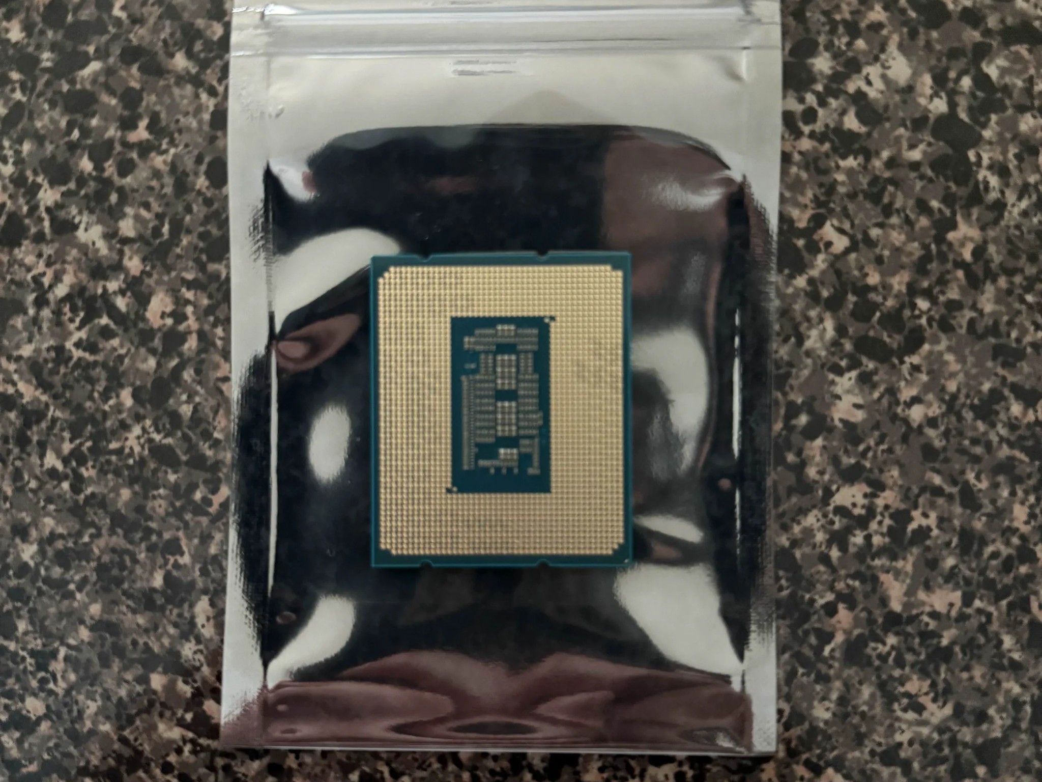 Intel Core i5-12600k LGA 1700 10 Core Processor (NO BOX)