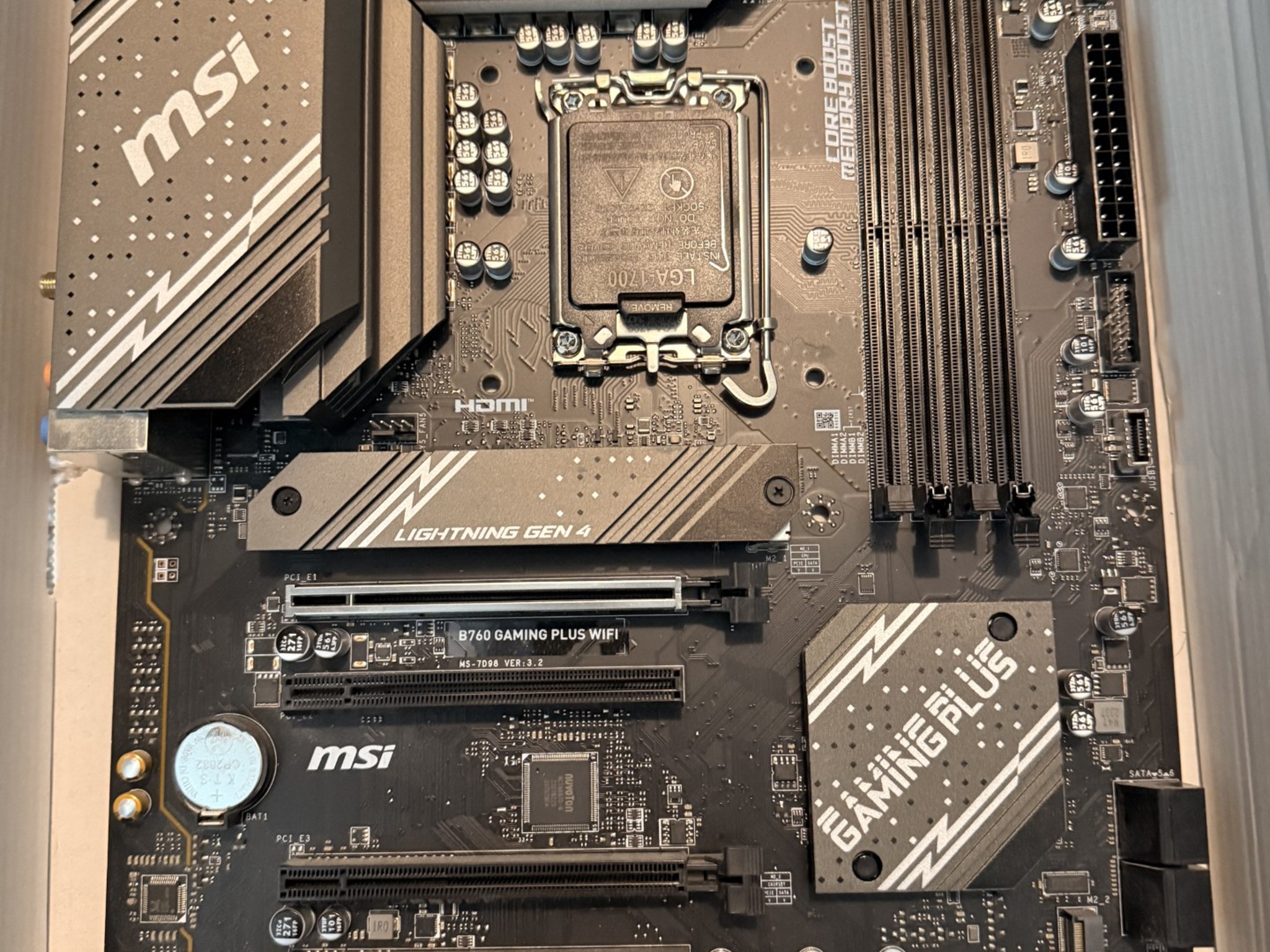 MSI B760 GAMING PLUS WIFI