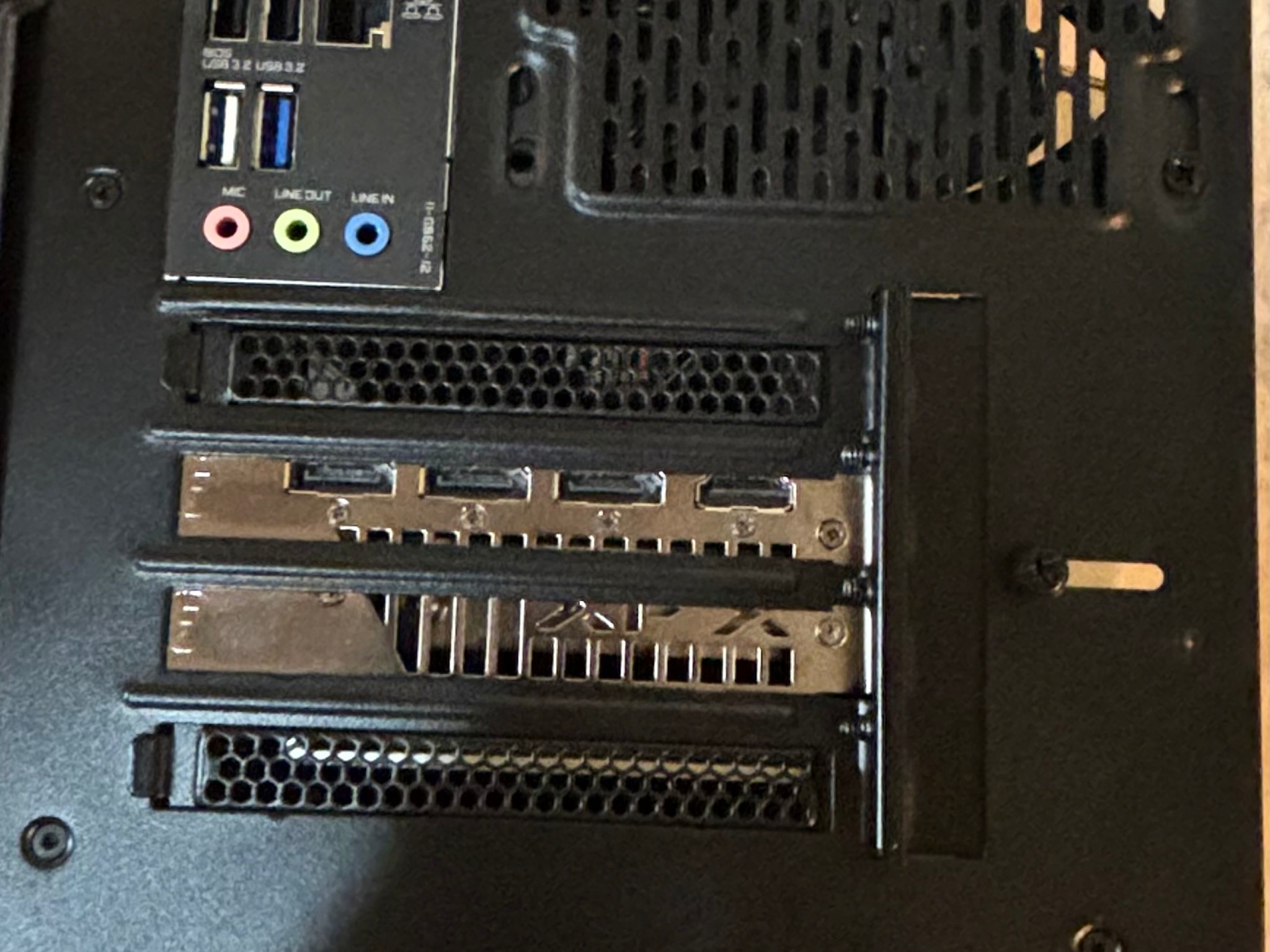 Micro Atx Ryzen 9 5950x, XFX RX 6800xt 16gb