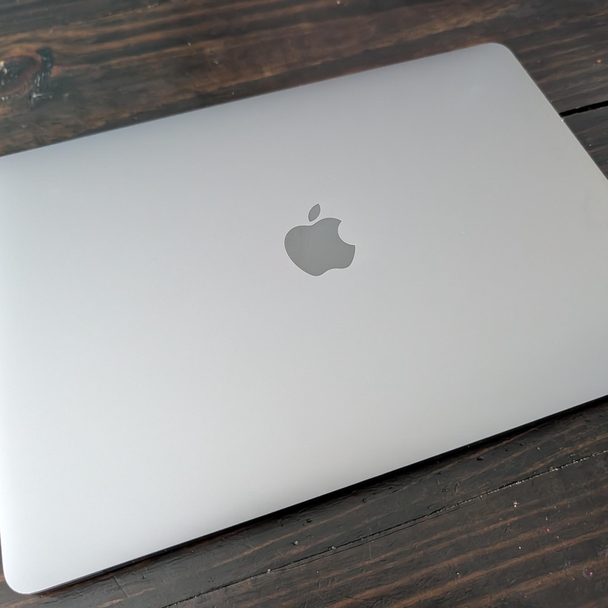 M2 MacBook Pro 13