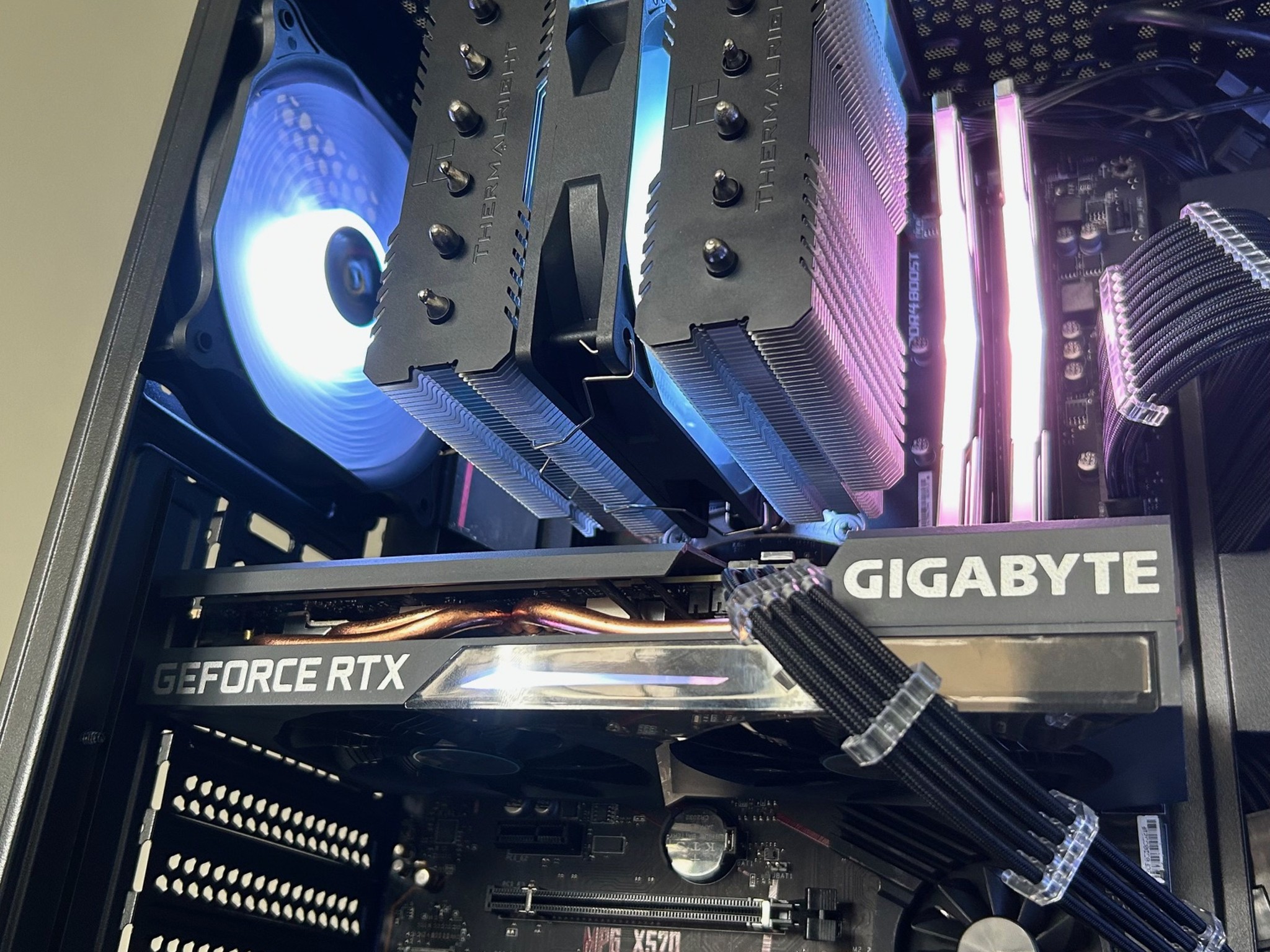 🎁Ultra Performance! RTX 3060 Ti | Ryzen 7 3700X | 1TB SSD | 16GB RAM | High End Gaming/Streaming PC!