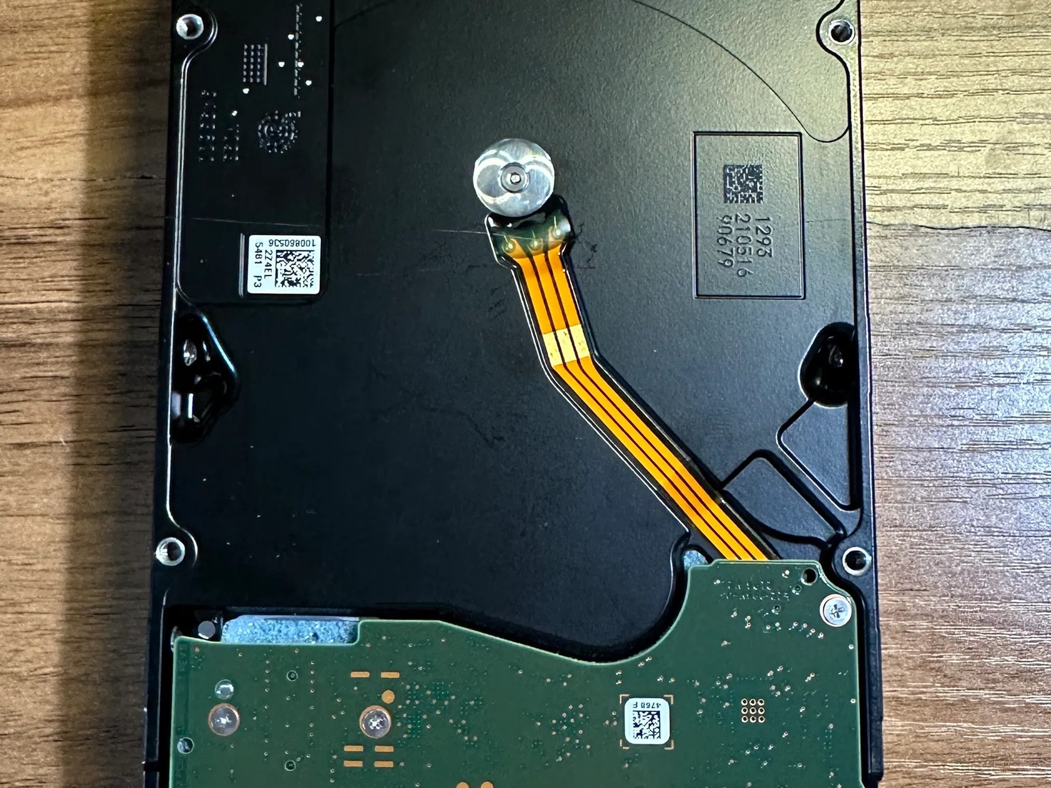 Seagate Exos X18 18TB 7200 RPM SATA 3.5-Inch Enterprise Hard Drive HDD