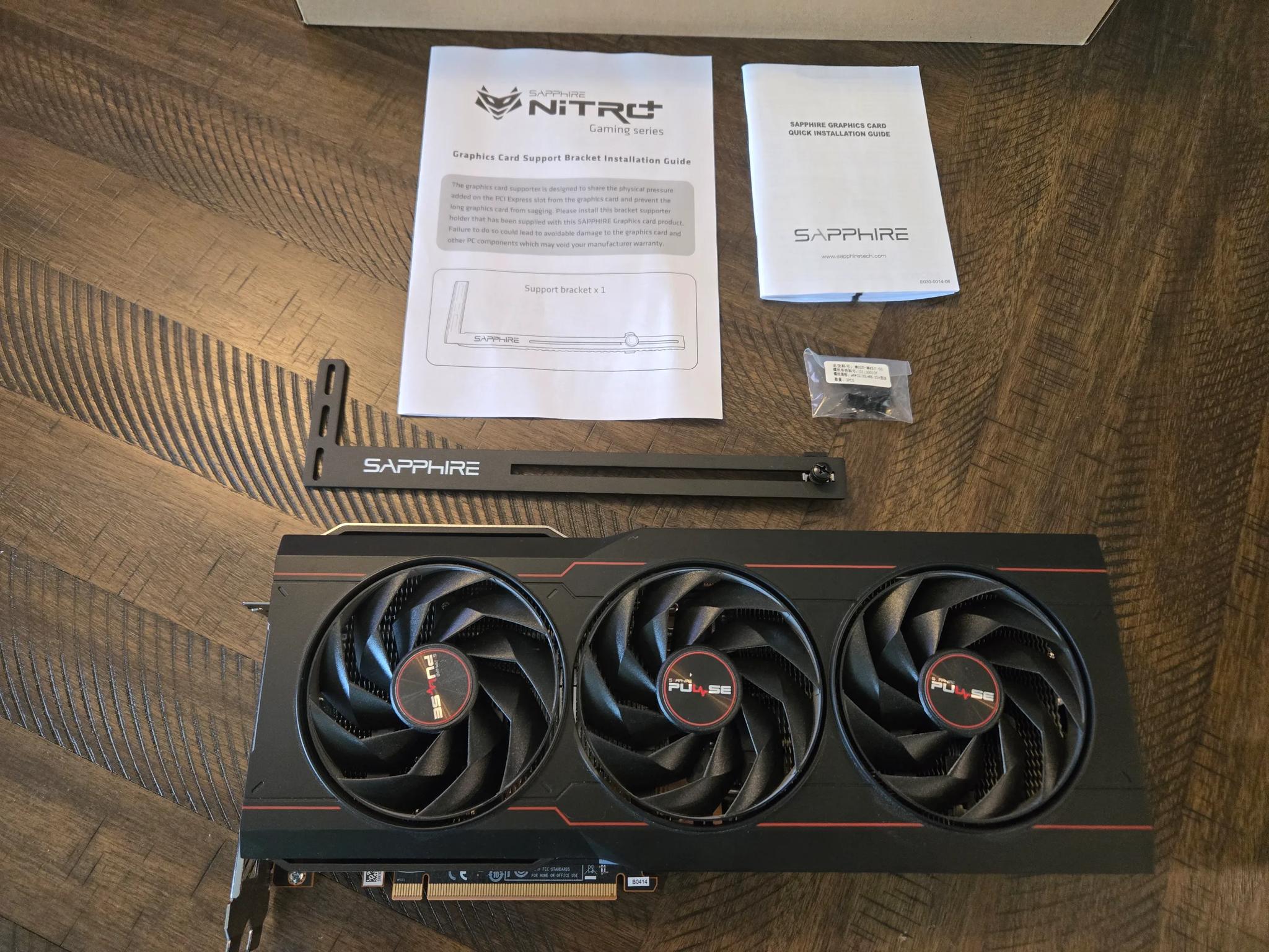 SAPPHIRE PULSE Radeon RX 7900 XTX 24GB GDDR6 PCI Express 4.0 x16 ATX Video Card (Used)