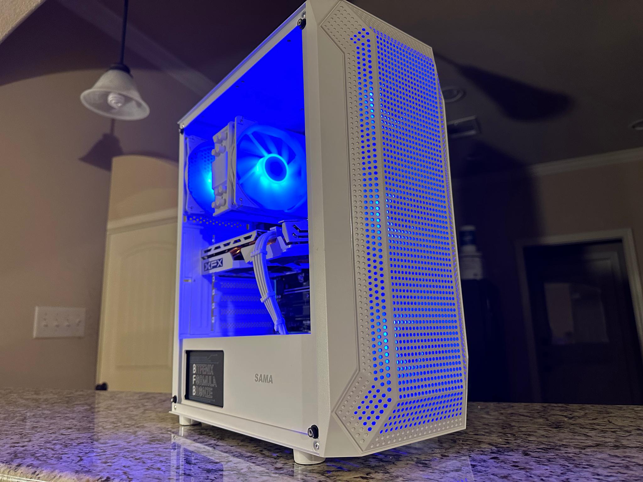 RGB Gaming PC Intel i5-6600k / RX 580 8gb / 16gb Ram