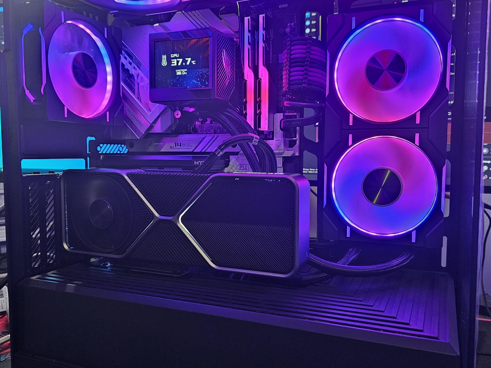 CUSTOM GAMING PC w NVIDIA RTX 3080 FE// i7 12700K // 1TB NVMe
