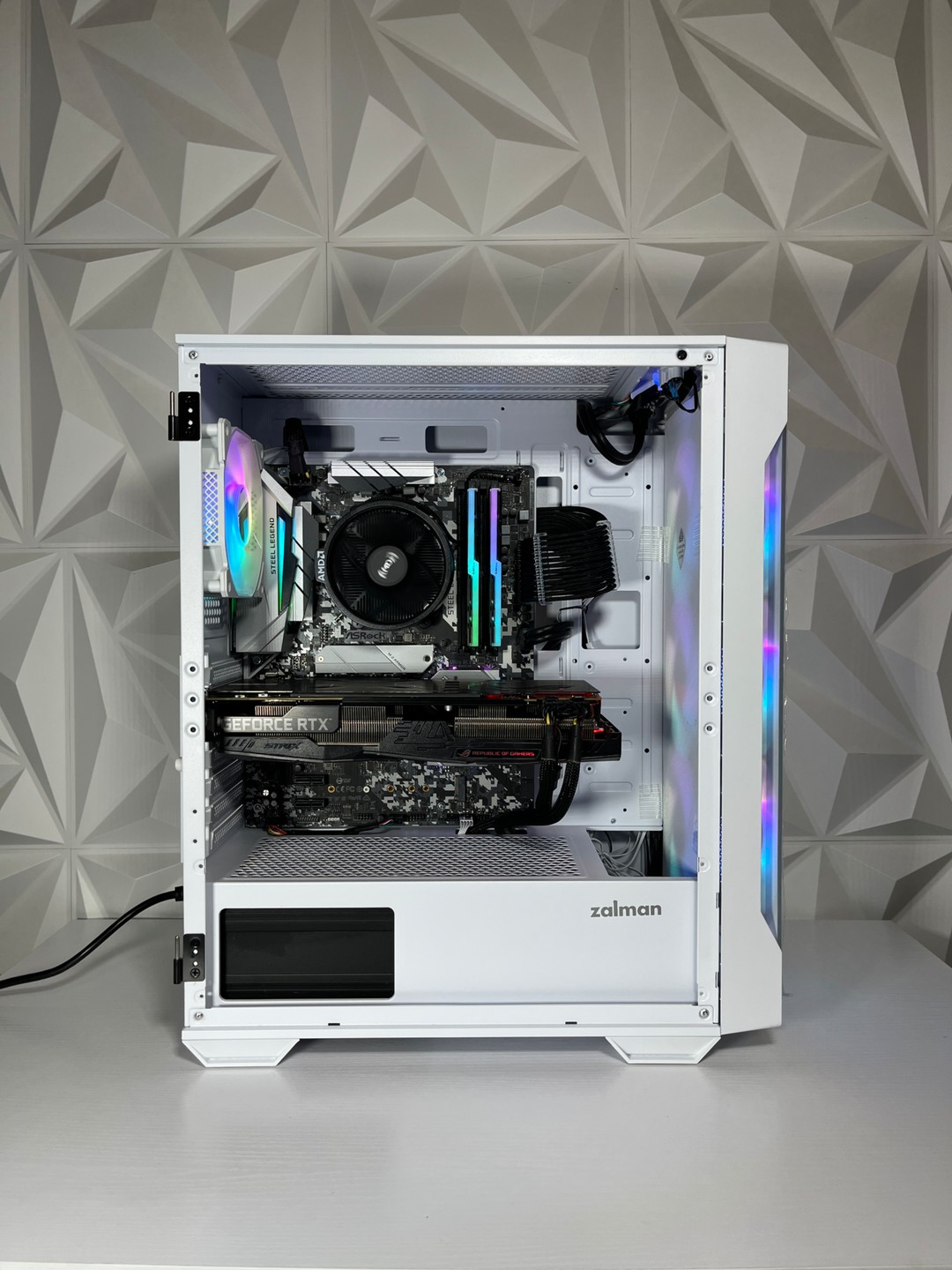 RTX 2060 6GB, Ryzen 7 2700X, 16GB RAM | White RGB Gaming Computer