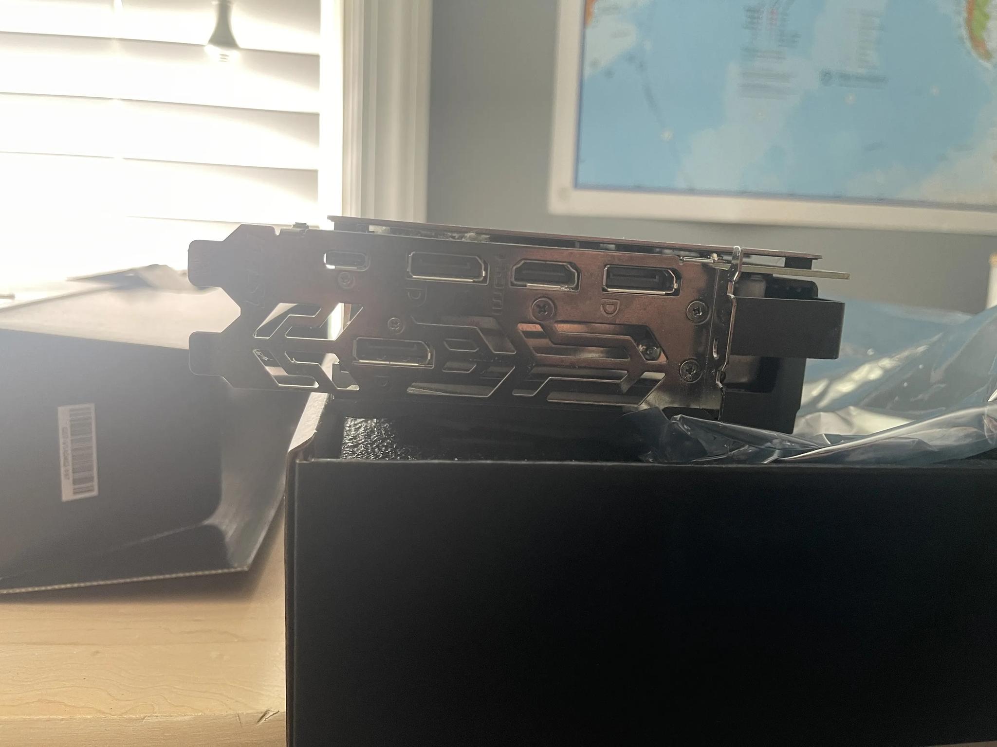 GeForce RTX 2070 GAMING Z 8GB, Only used for light gaming