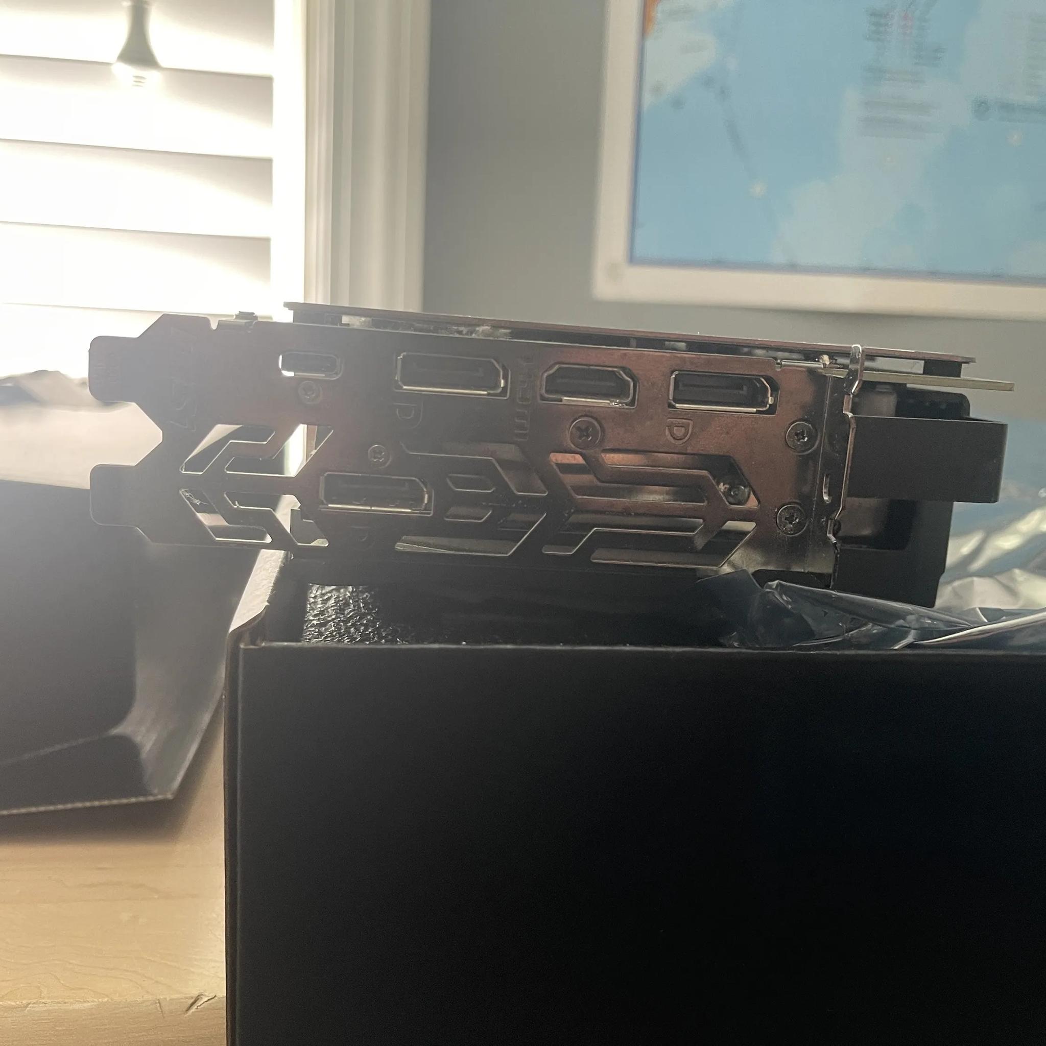 GeForce RTX 2070 GAMING Z 8GB, Only used for light gaming