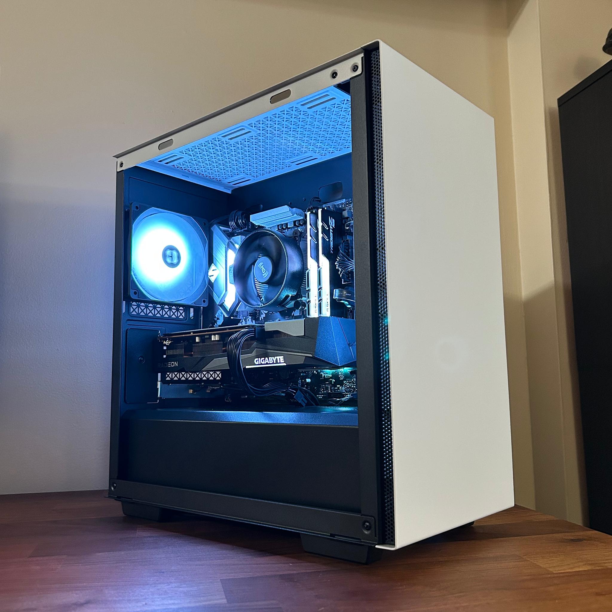 AMD RX 7600 | Ryzen 5 5500 | 1TB SSD | The Mini Legend V6  **FREE AVATAR GAME CODE INCLUDED**