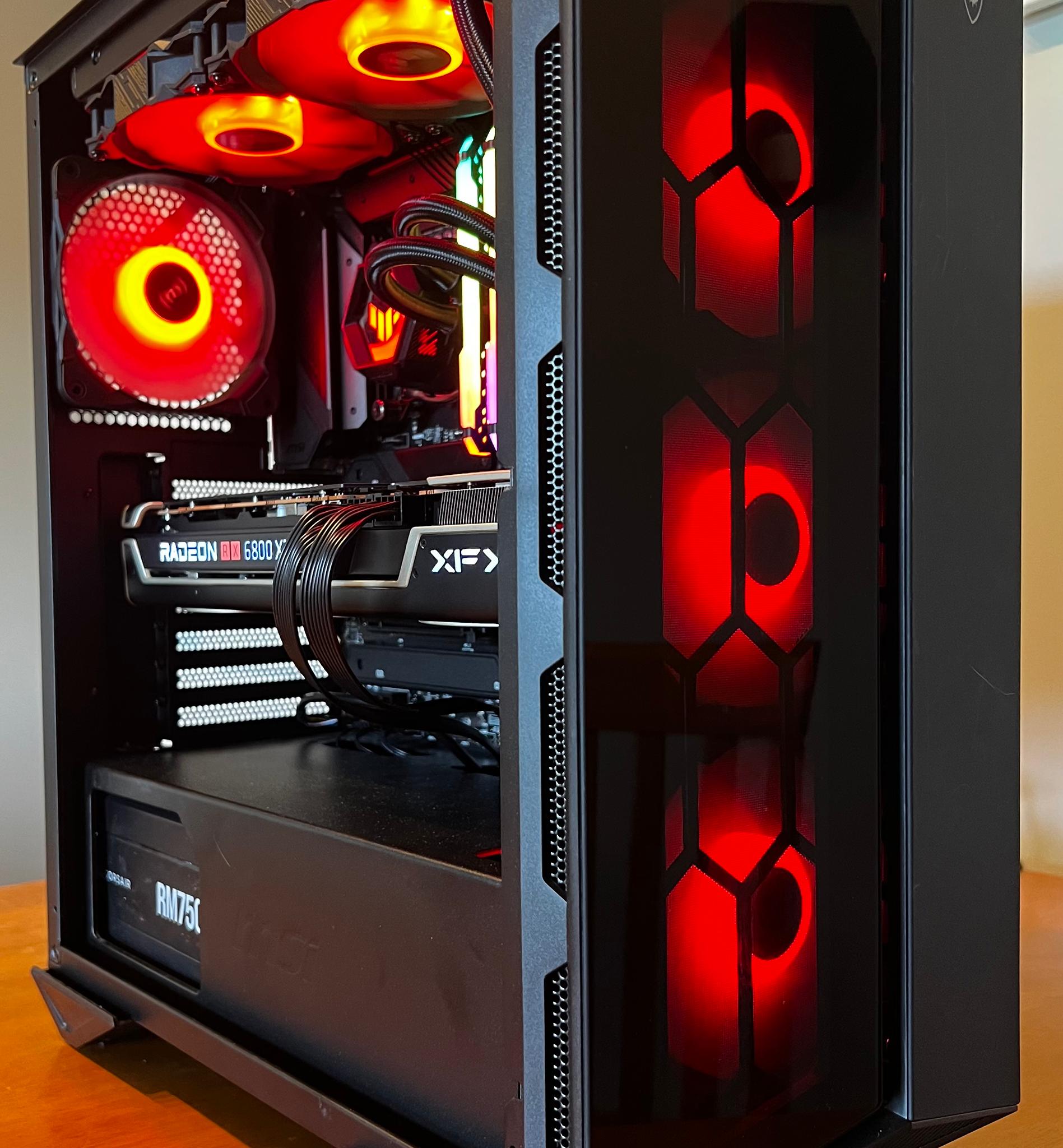 High-mid end custom gaming pc with 6800xt and 12600k 16 GB ddr4 3200