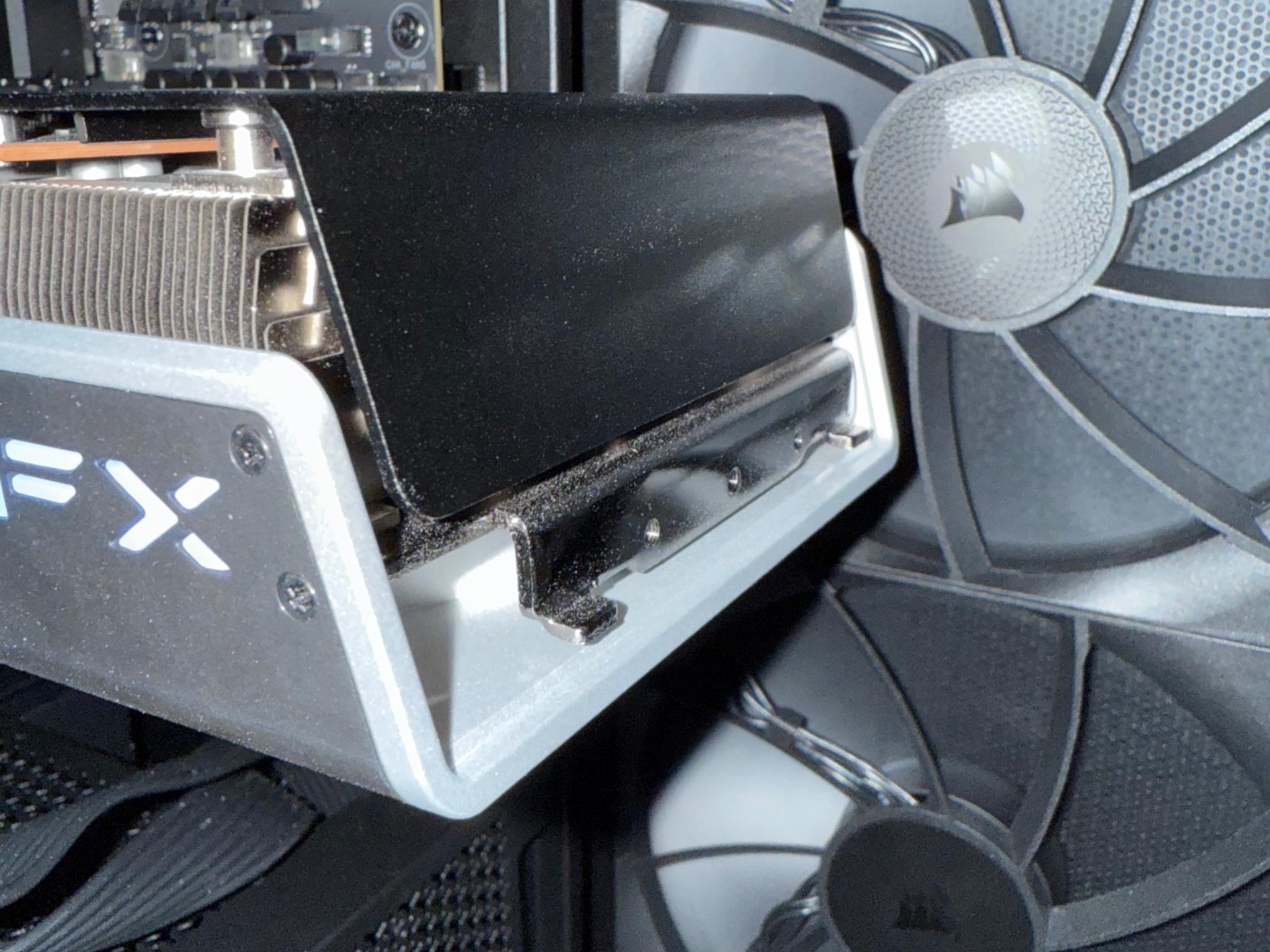 XFX MERC310 7900XT