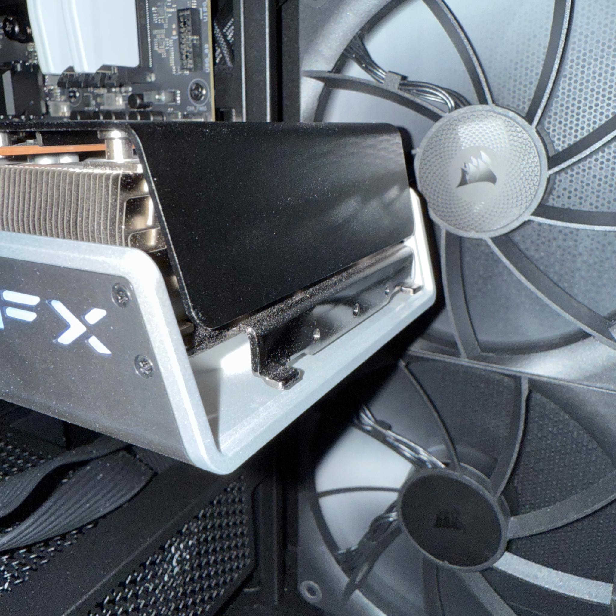 XFX MERC310 7900XT