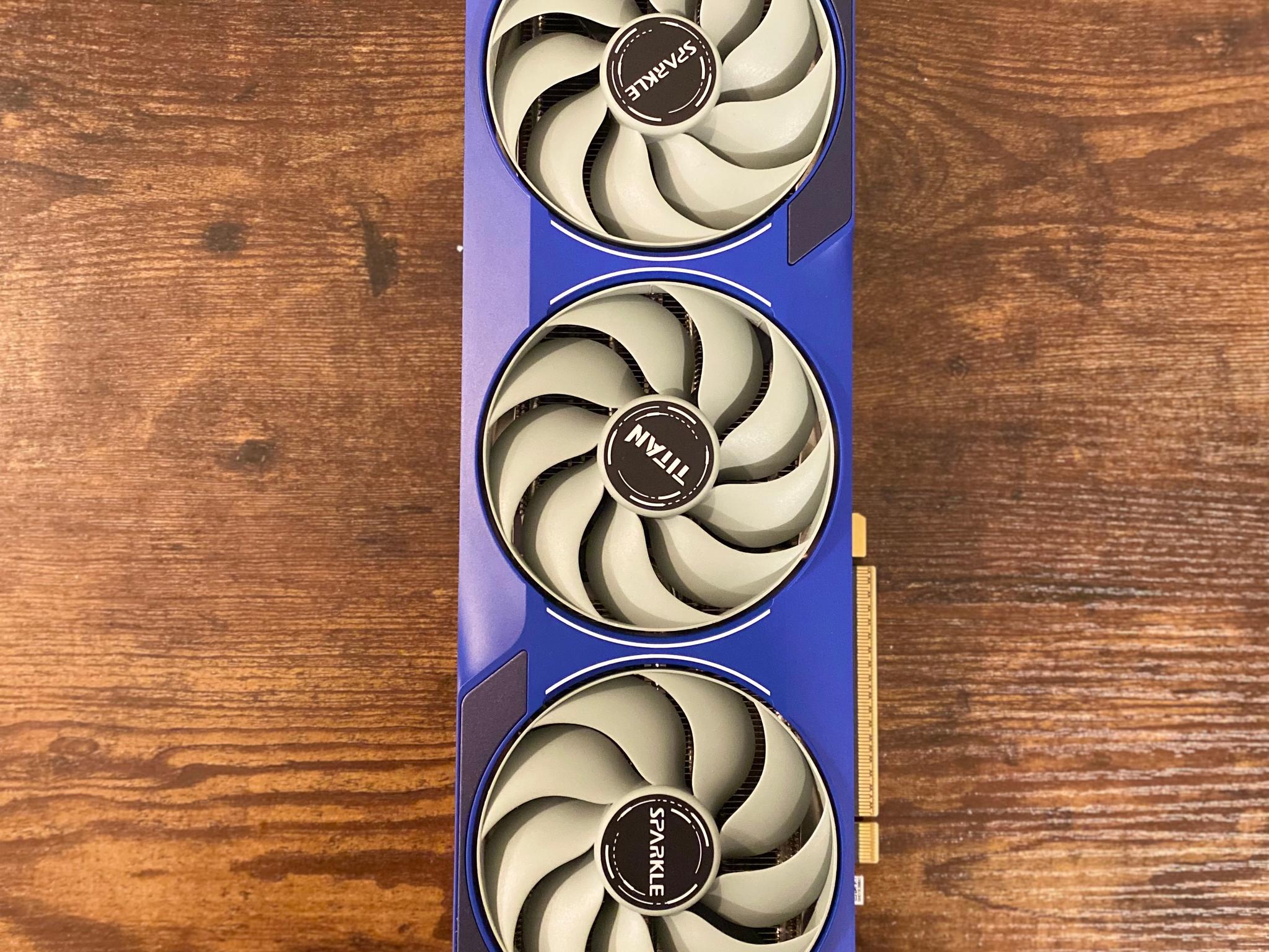 Intel arc B-580 12gb Sparkle OC 3 fan Gpu w sparkle stick