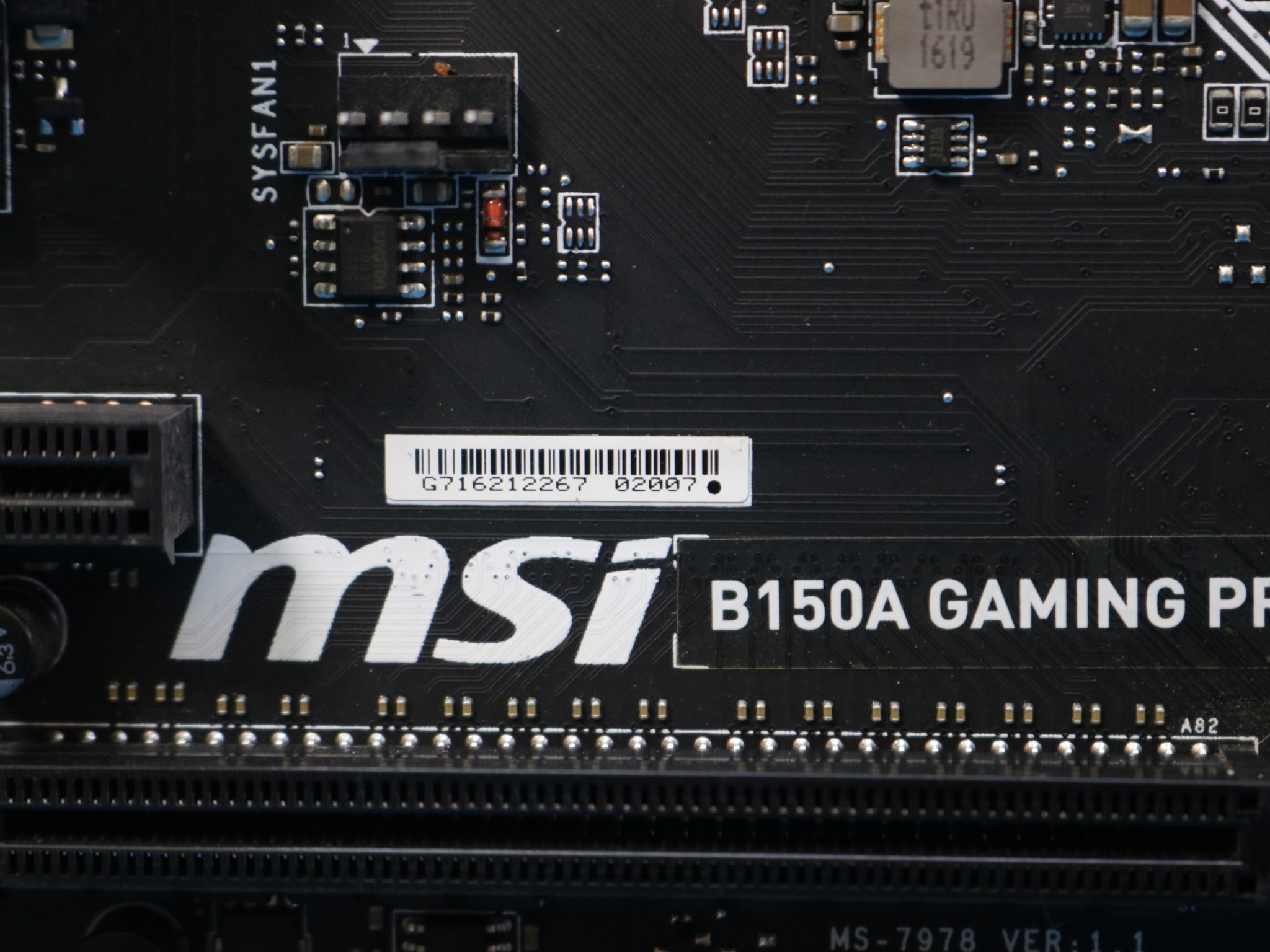 MSI B150A Gaming Pro Intel LGA1151/Socket H4 DDR4 ATX Motherboard & I/O Shield MS-7978