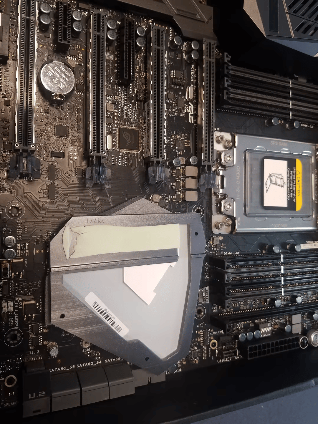 For Sale Asus X399 Zenith Extreme motherboard