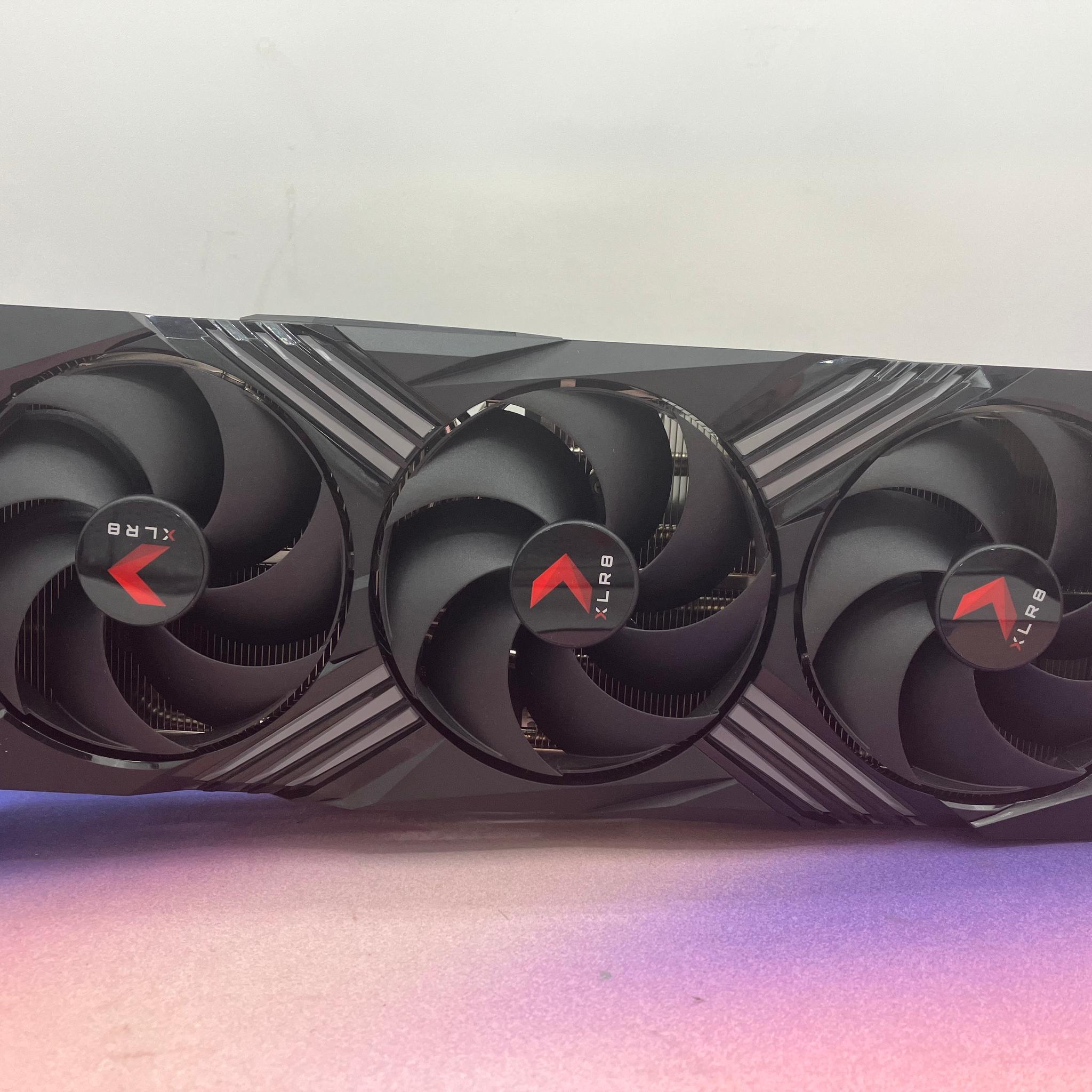 PNY XLR8 Gaming VERTO EPIC-X RGB GeForce RTX 4070 Ti