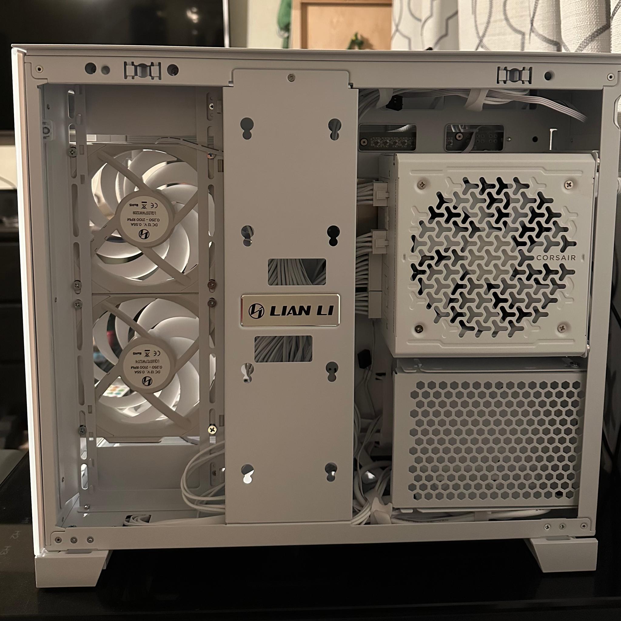 All White Gaming PC | RX 9070 XT | Ryzen 7 9700X