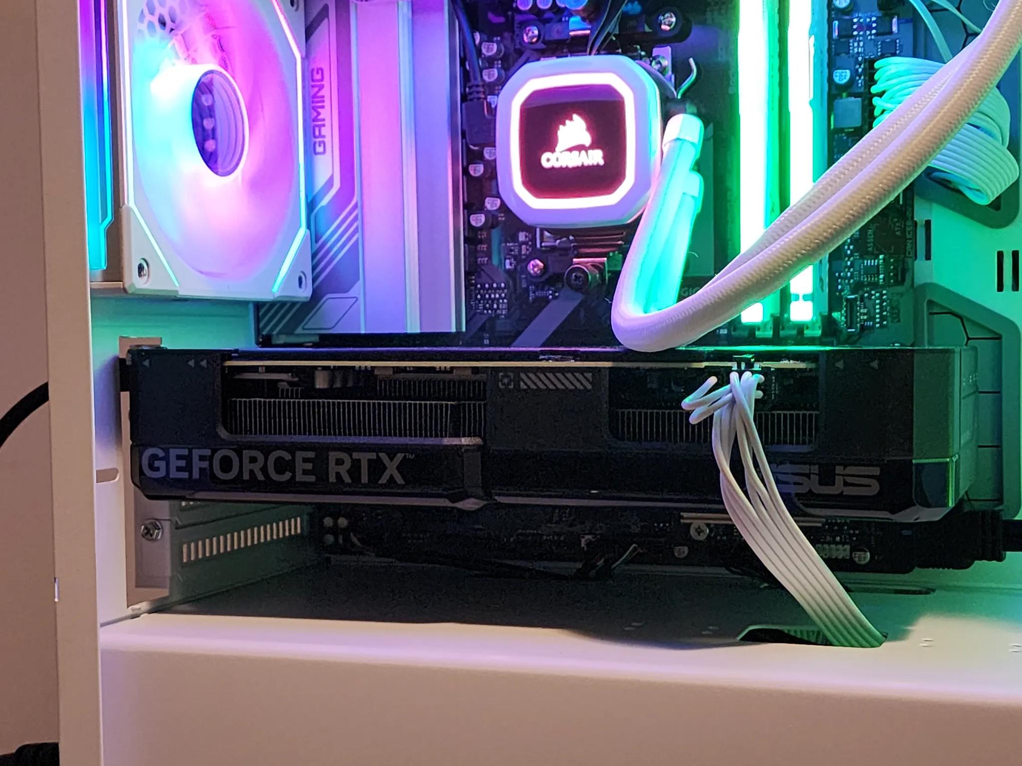 💥Versatile White PC💥 RTX 4070 | Ryzen 7 7700X | 32GB DDR5 | 1TB NVME M.2 | Windows 11 Pro
