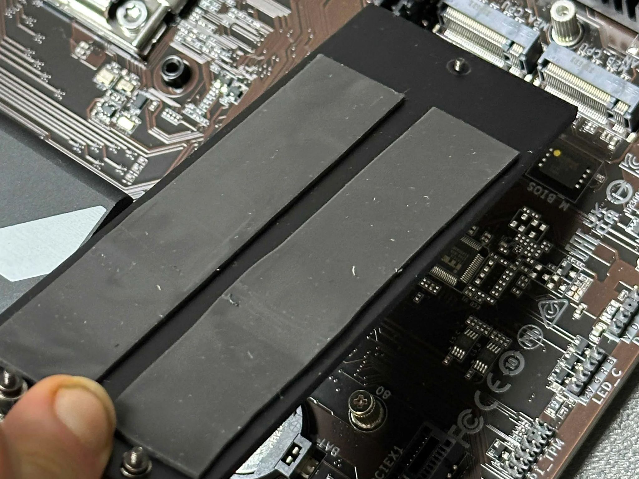 GIGABYTE B650 DS3H Motherboard | Perfect Condition | AMD Socket AM5 | Supports Two Gen 4 M.2 Drives