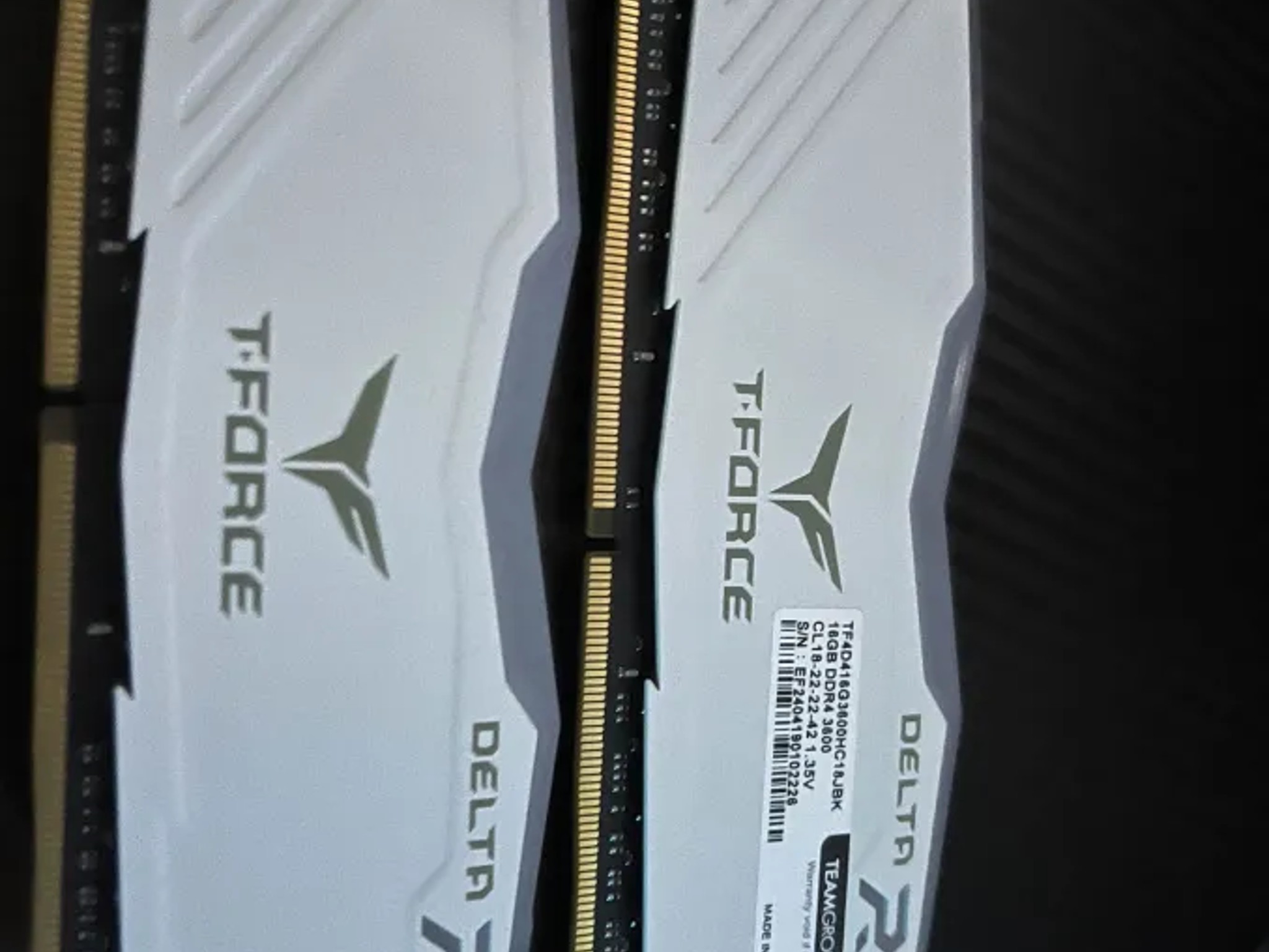 32GB T-Force White DDR4 RAM