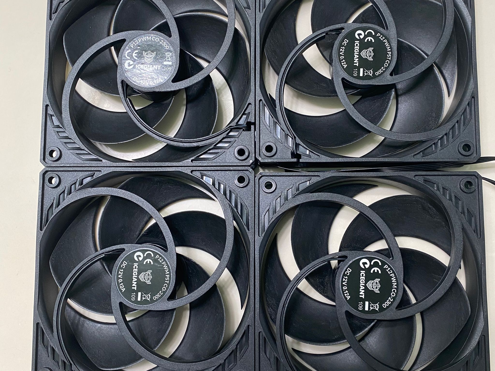 Ice Giant Modified Arctic P12 PWM Fans 120mm - 2300rpm - 4 PACK - READ DESC.