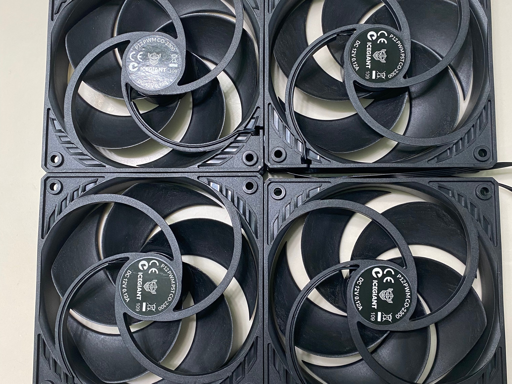 Ice Giant Modified Arctic P12 PWM Fans 120mm - 2300rpm - 4 PACK - READ DESC.