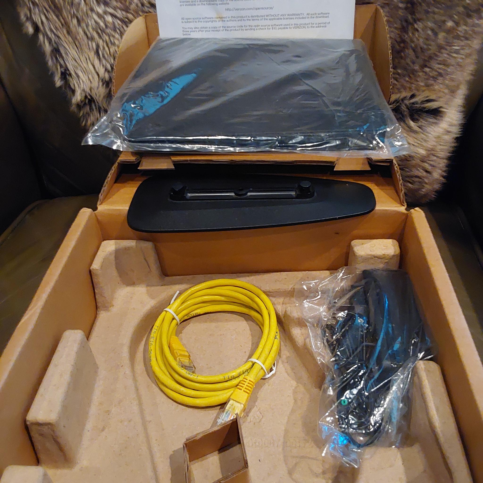 Verizon/Frontier FiOS G1100 Quantum Gateway AC1750 Wireless Dual Band Router-Modem
