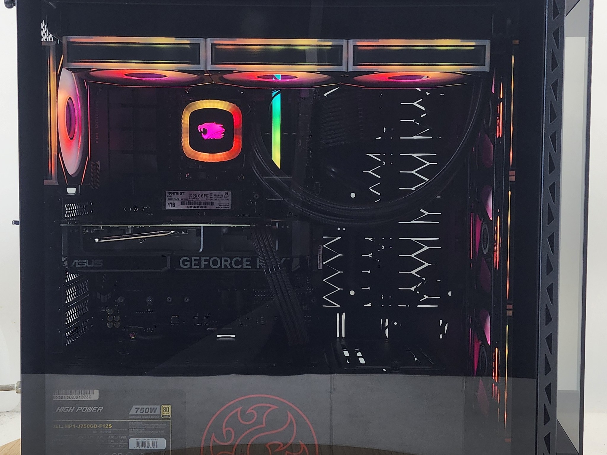 Gaming PC Ryzen 5 9600X 16GB RAM 1TB SSD RTX 4060 Ti 16GB Windows 11 Computer