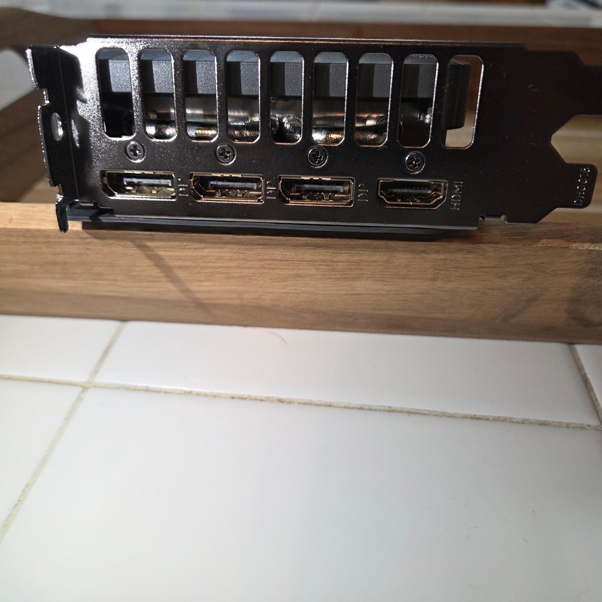 GIGABYTE GeForce RTX 5060 ti EAGLE MAX OC 8G
