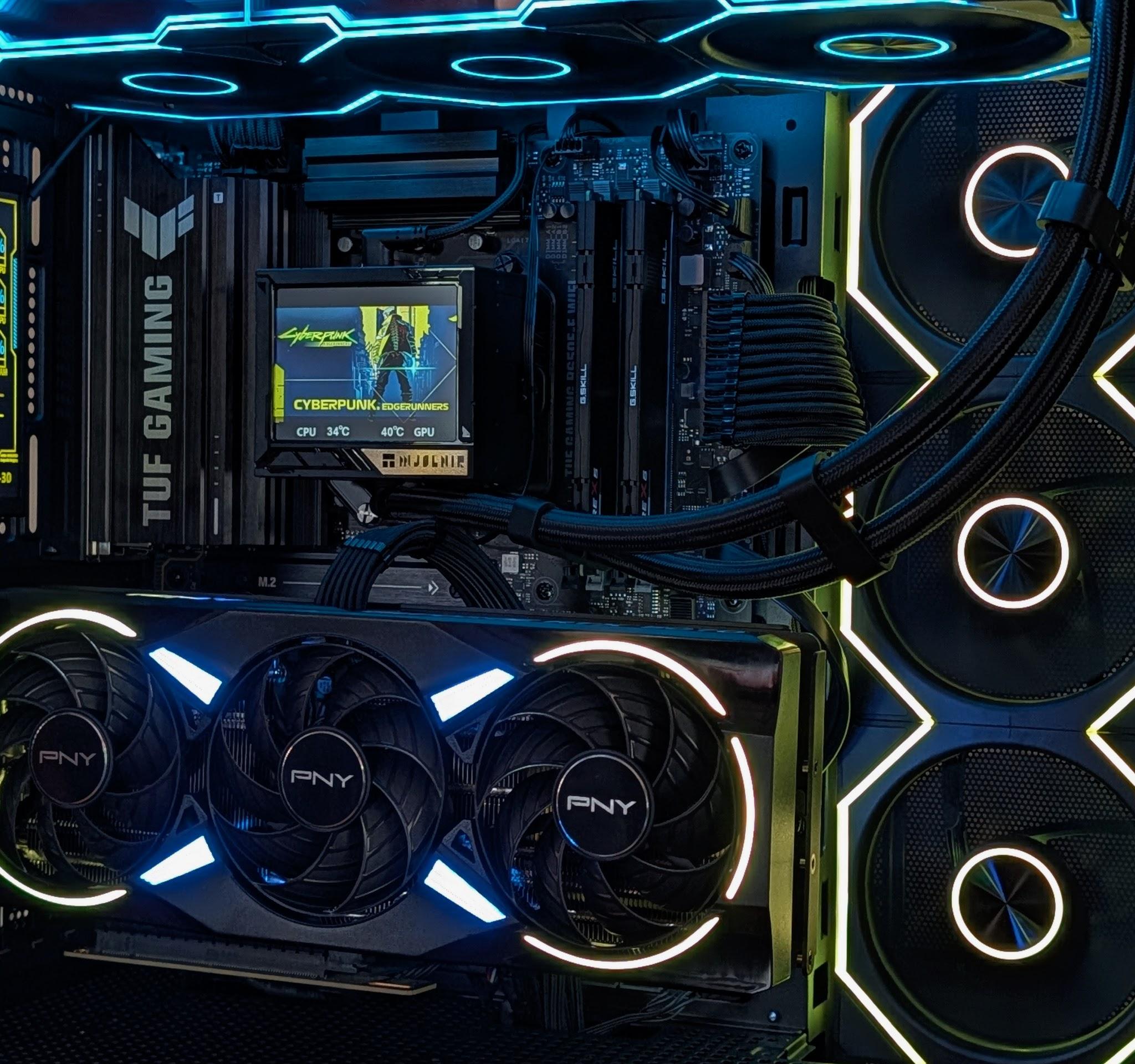 💙 The 2077 💛 Ryzen 7 7800X3D + RTX 5070 + 32gb + 2TB ssd | Premium Dual LCD Build