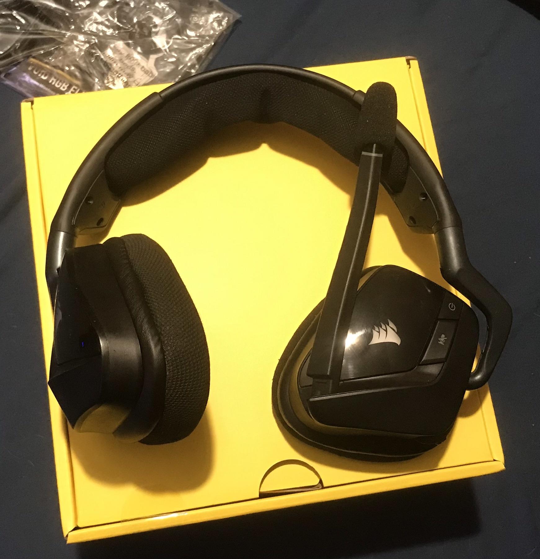 Corsair Void RGB Elite Wireless Headset